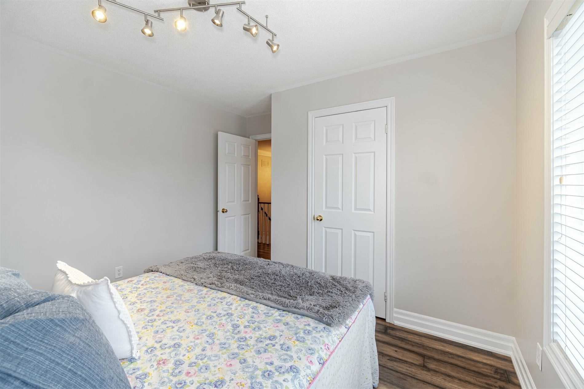 Listing W5974037 - Large Photo # 28