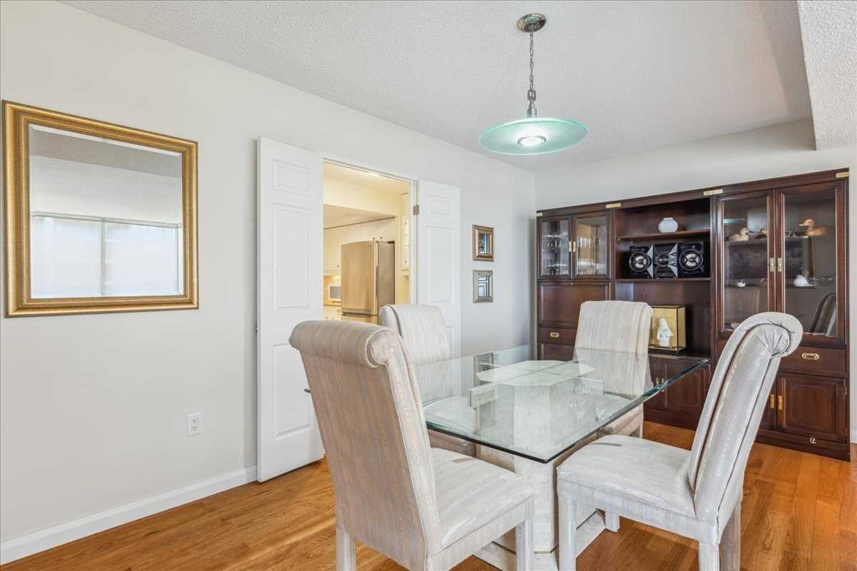 Listing W5974039 - Large Photo # 18