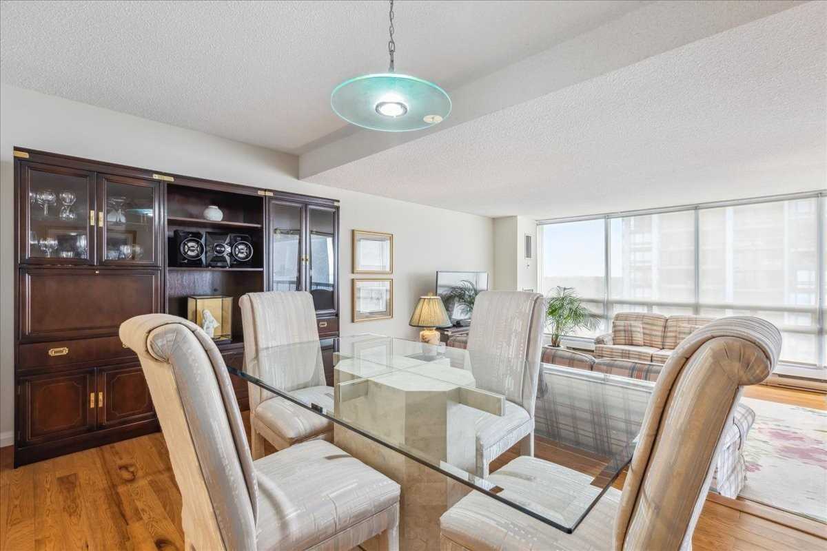 Listing W5974039 - Large Photo # 16