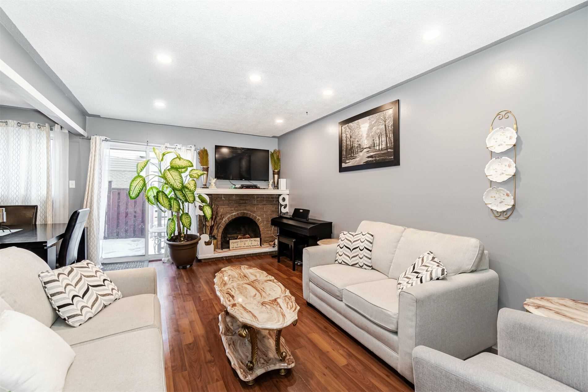 Listing W5974079 - Large Photo # 16