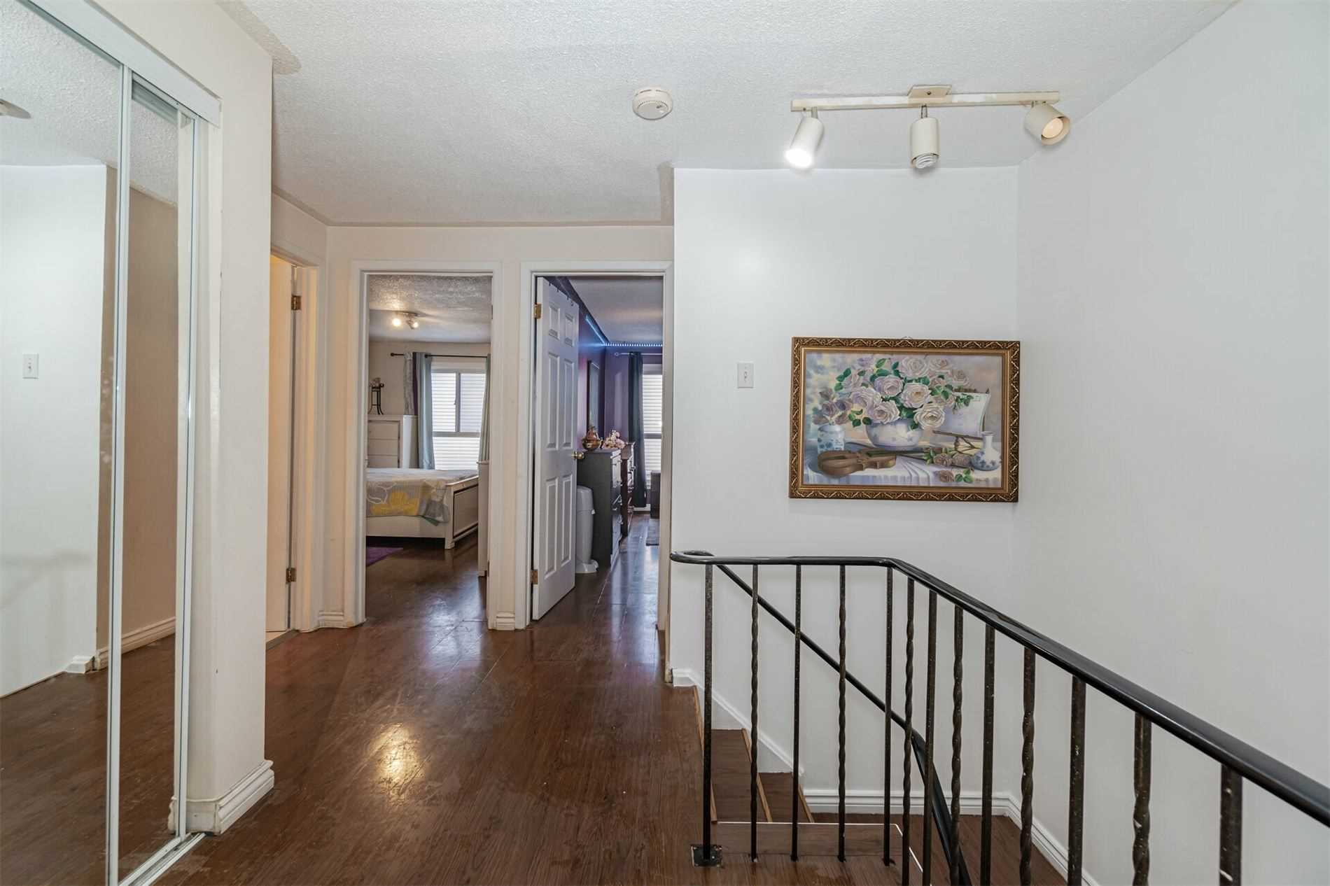 Listing W5974079 - Large Photo # 23
