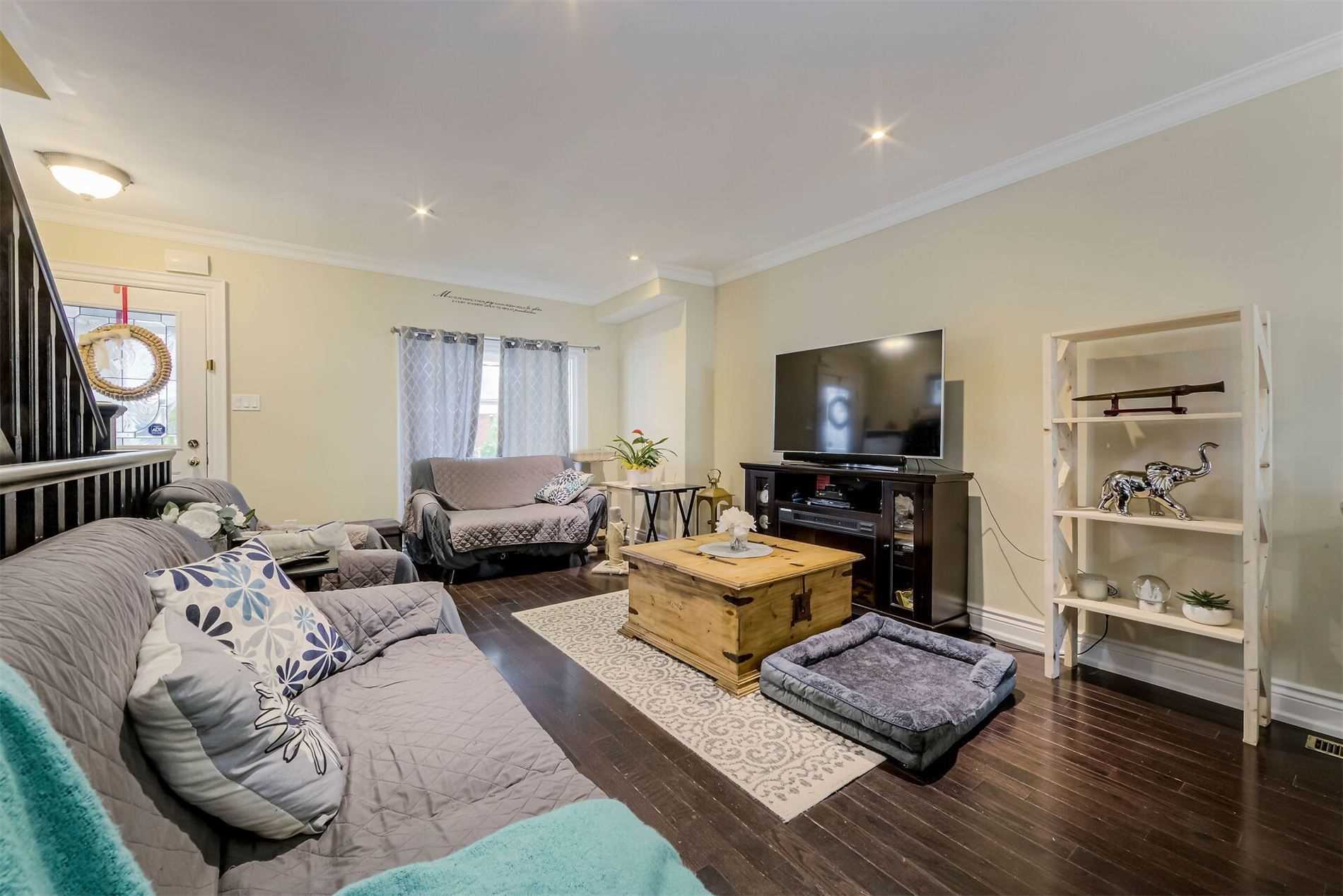 Listing W5974099 - Large Photo # 4