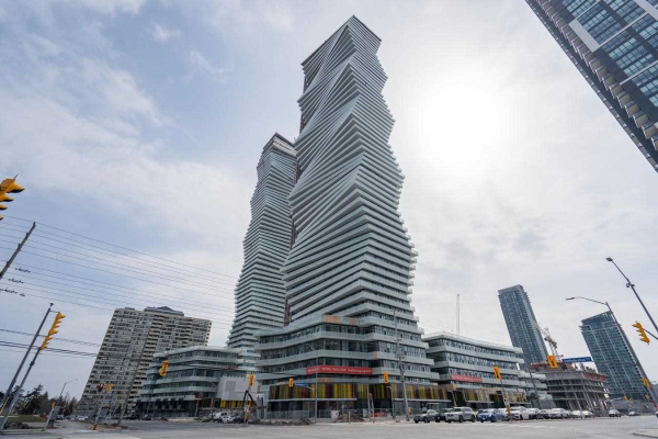 3900 Confederation Pkwy, Mississauga