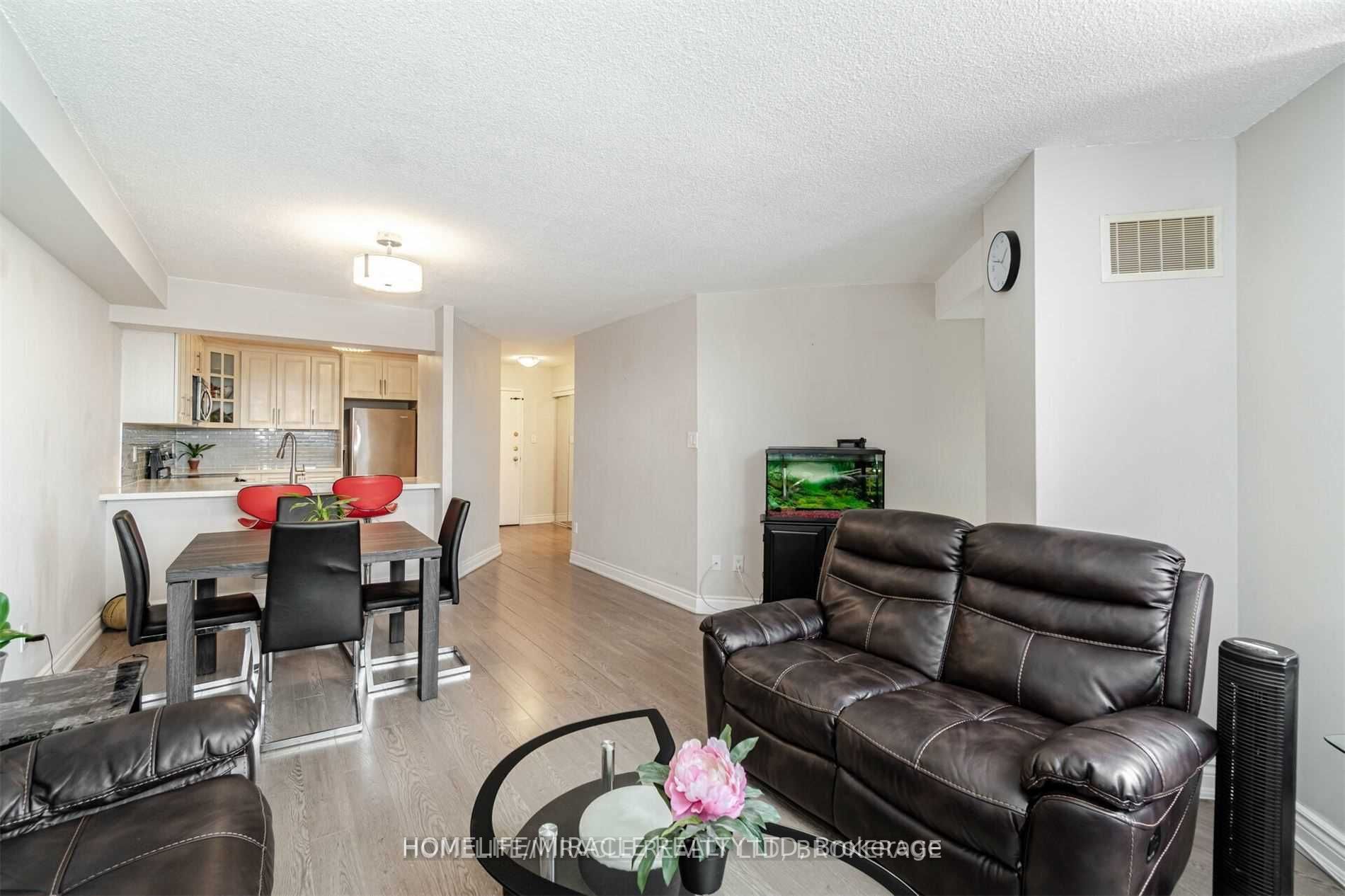 Listing W5974316 - Large Photo # 14