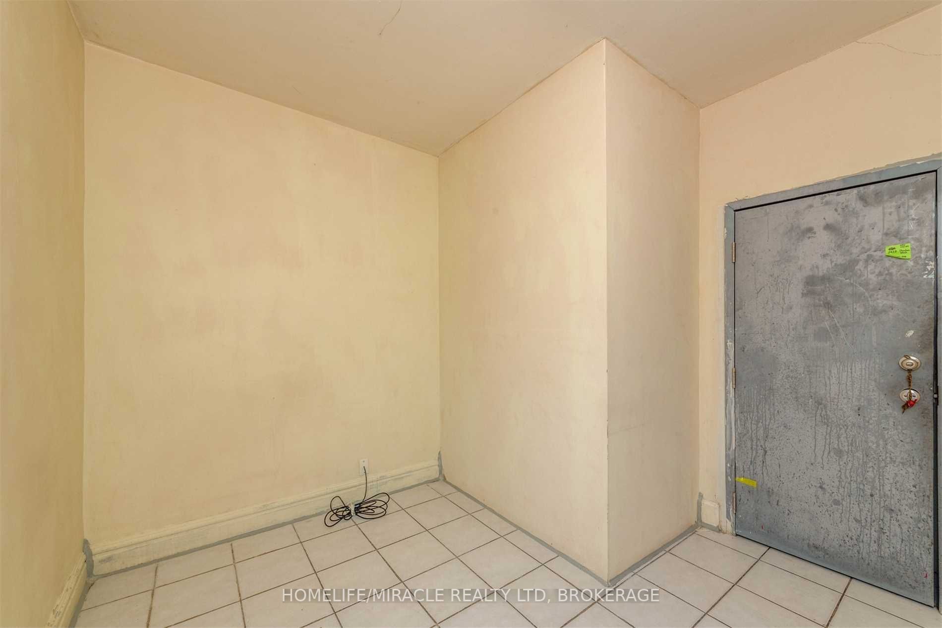 Listing W5974331 - Large Photo # 10
