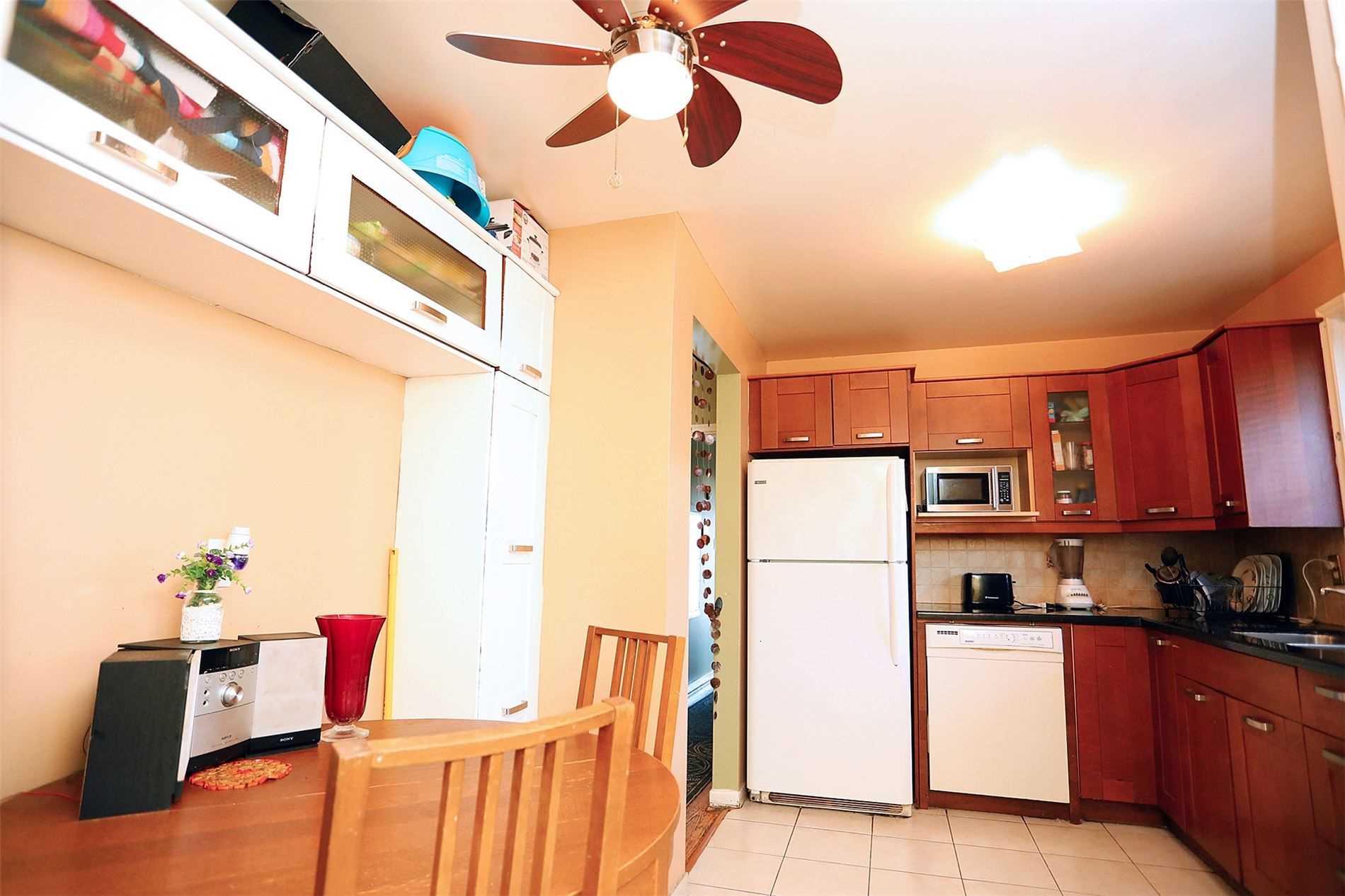 Listing W5974357 - Large Photo # 12
