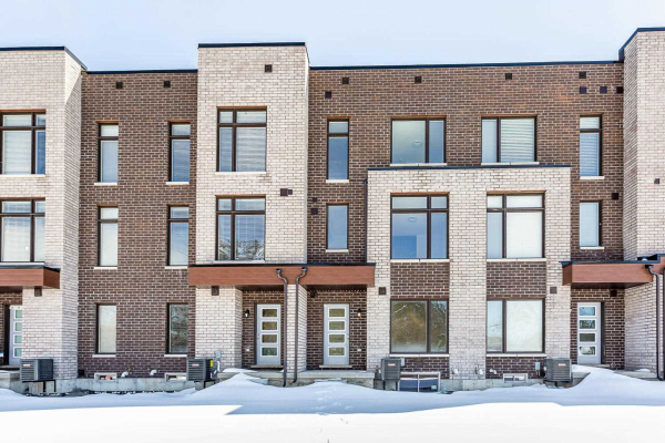 7 Queen Post Dr, Brampton