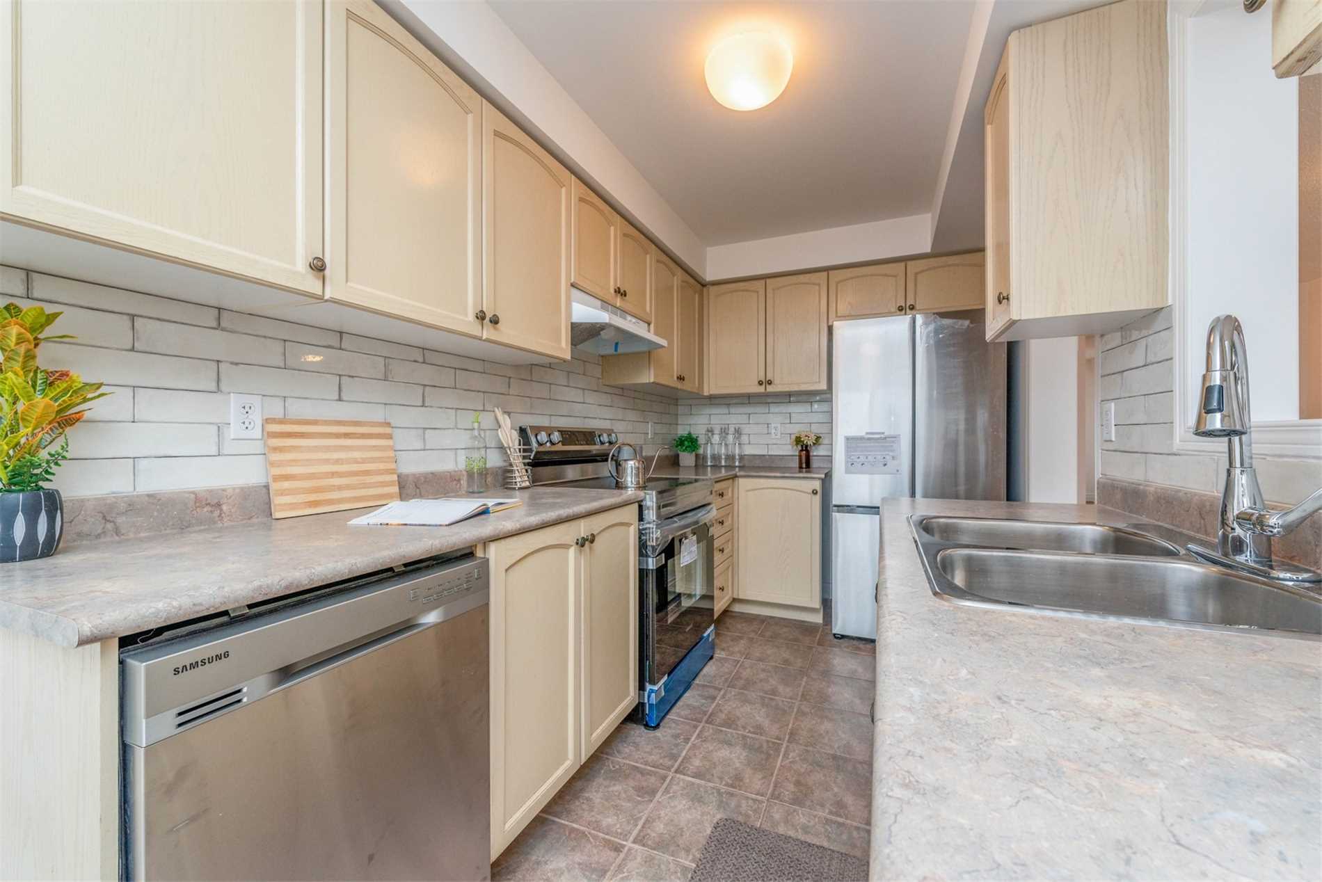 Listing W5974555 - Large Photo # 14
