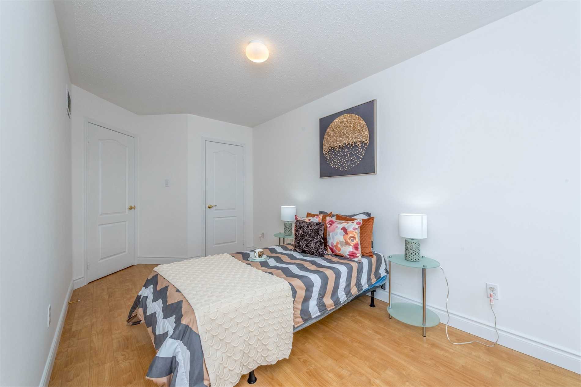 Listing W5974555 - Large Photo # 22