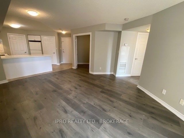 Listing W5974703 - Large Photo # 6