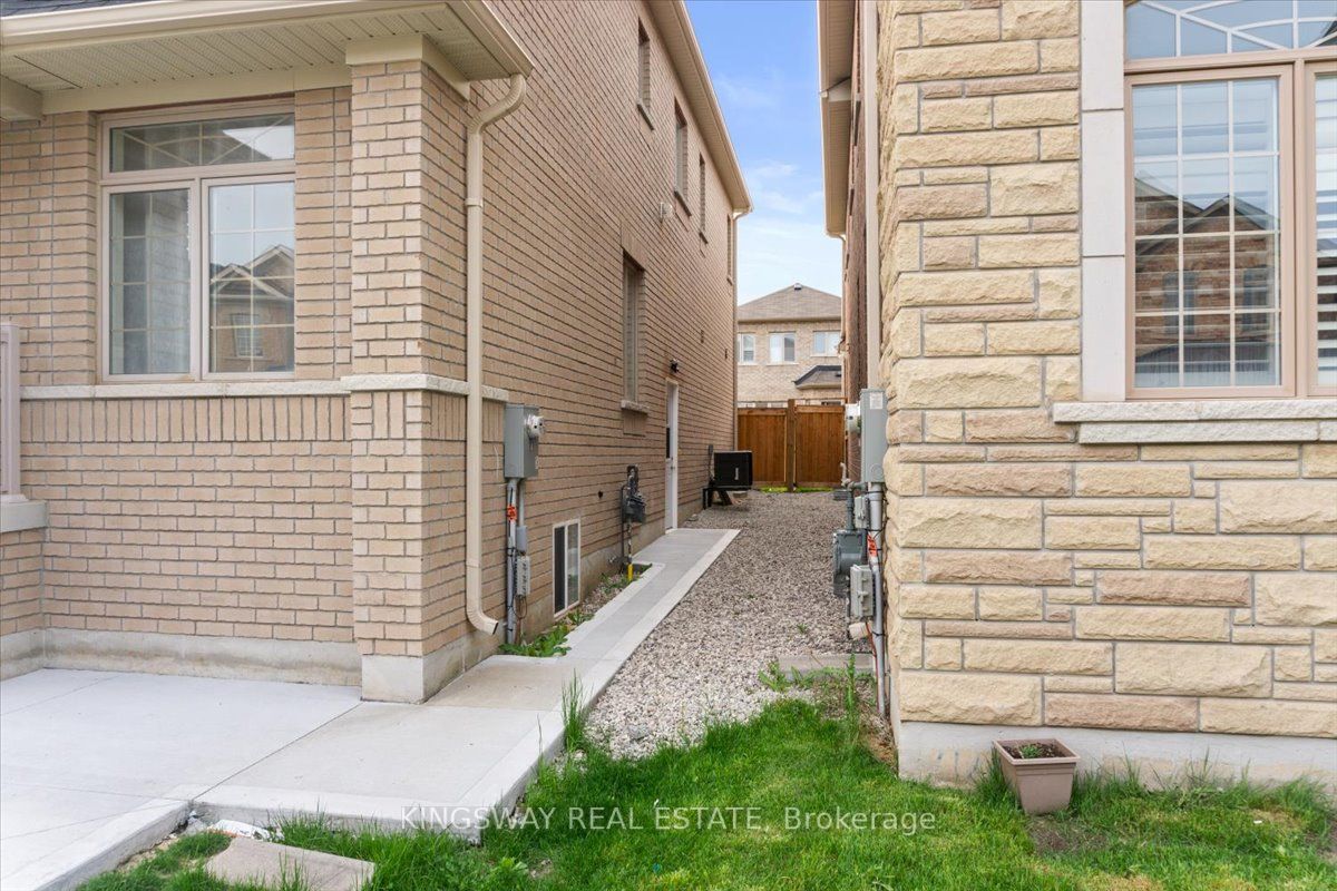 89 Colville Place