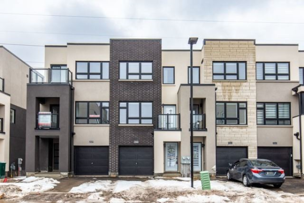 3061 Cherry Blossom Comm, Burlington