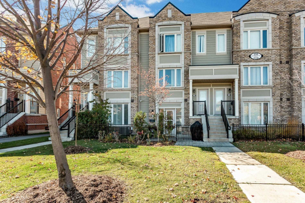 250 Sunny Meadow Blvd, Brampton