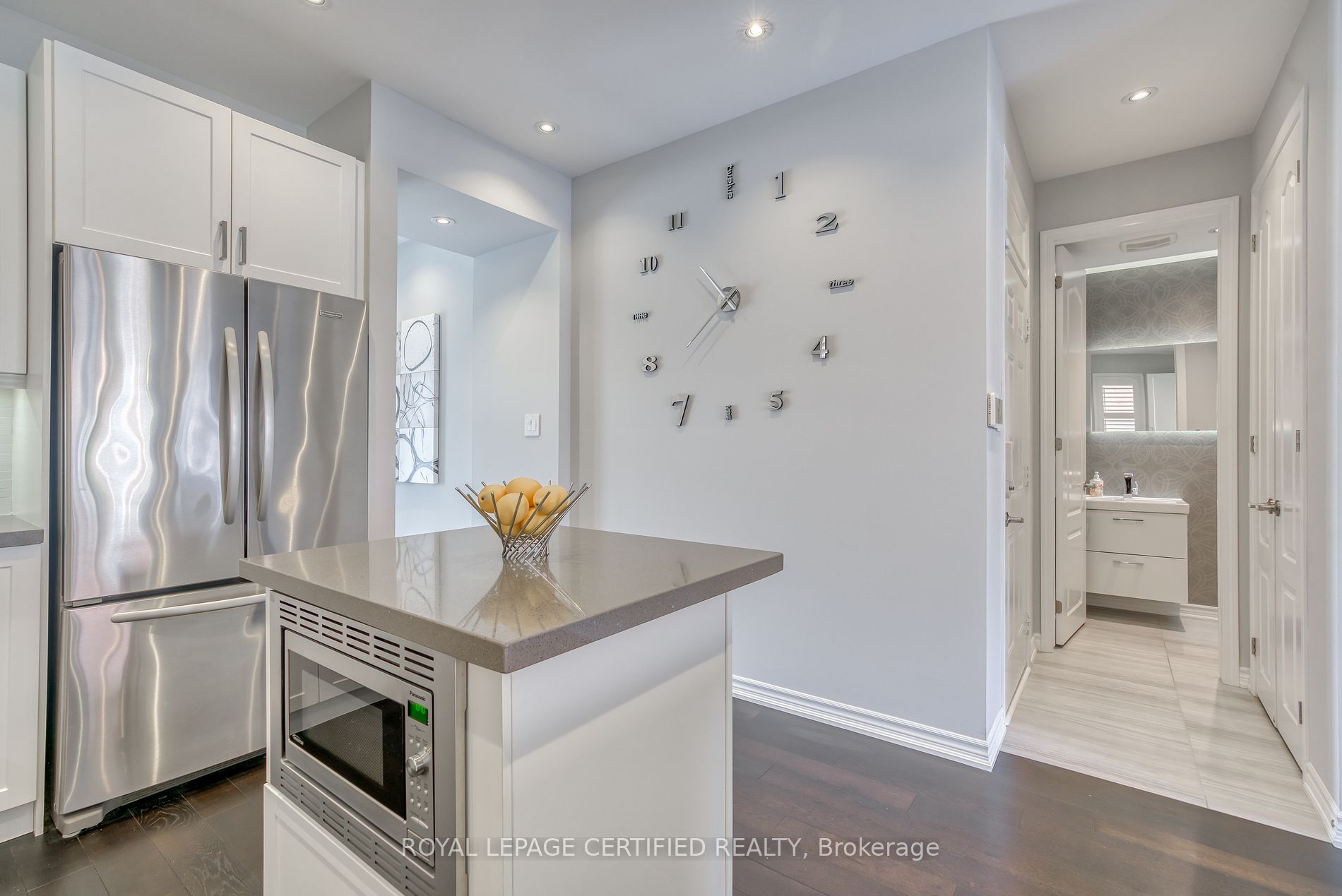 74 Enford Cres