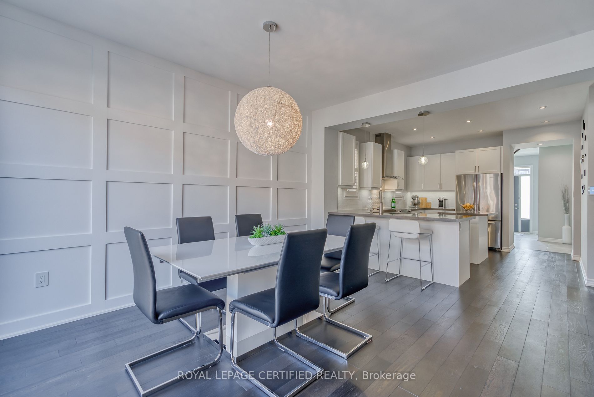 74 Enford Cres