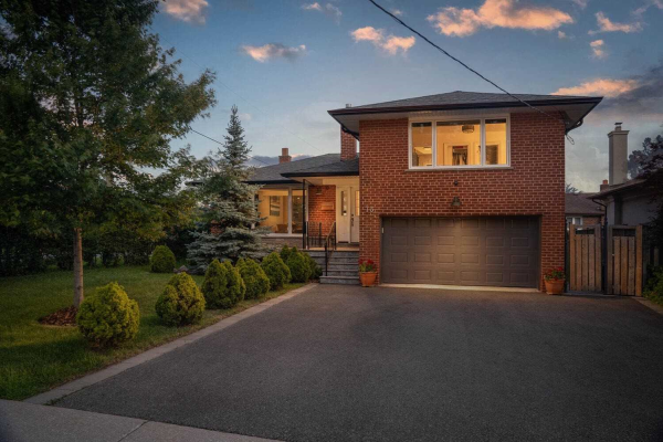 73 Floral Pkwy, Toronto