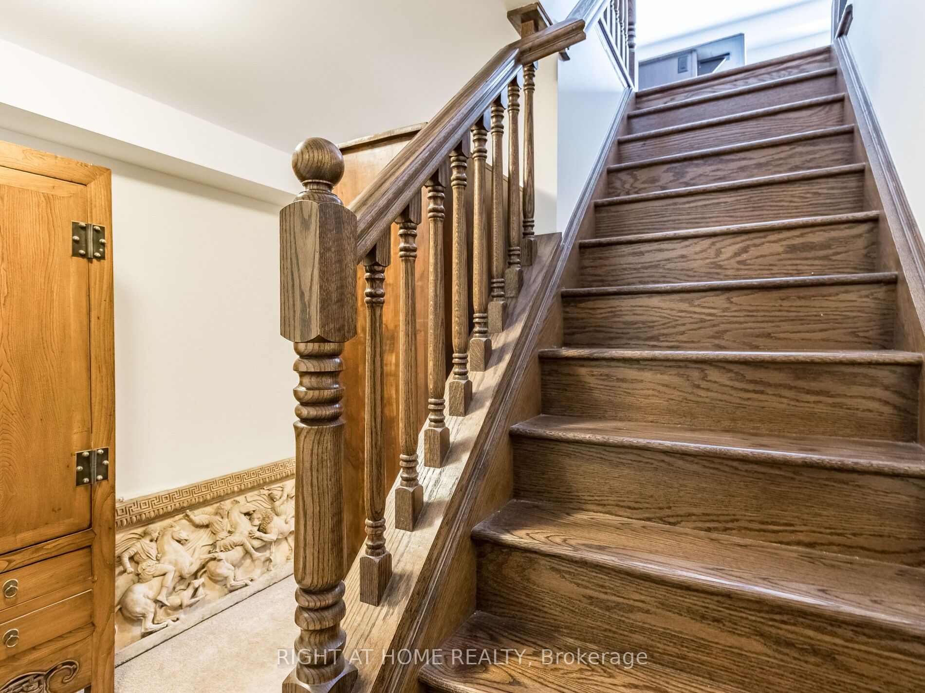 Listing W5975216 - Large Photo # 4