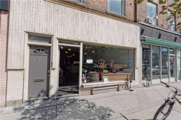 1028 Bloor St, Toronto