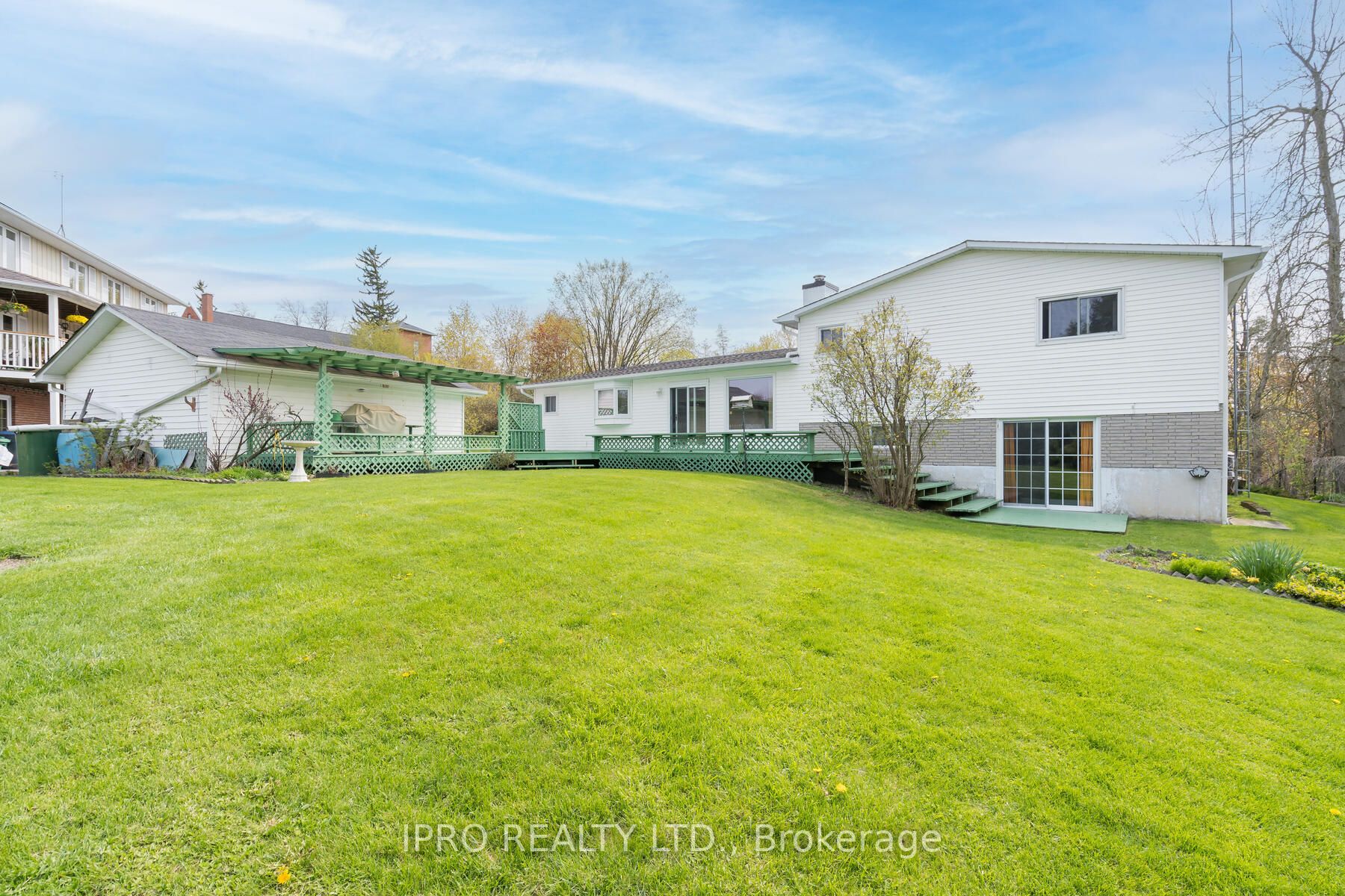 14325 Creditview Rd