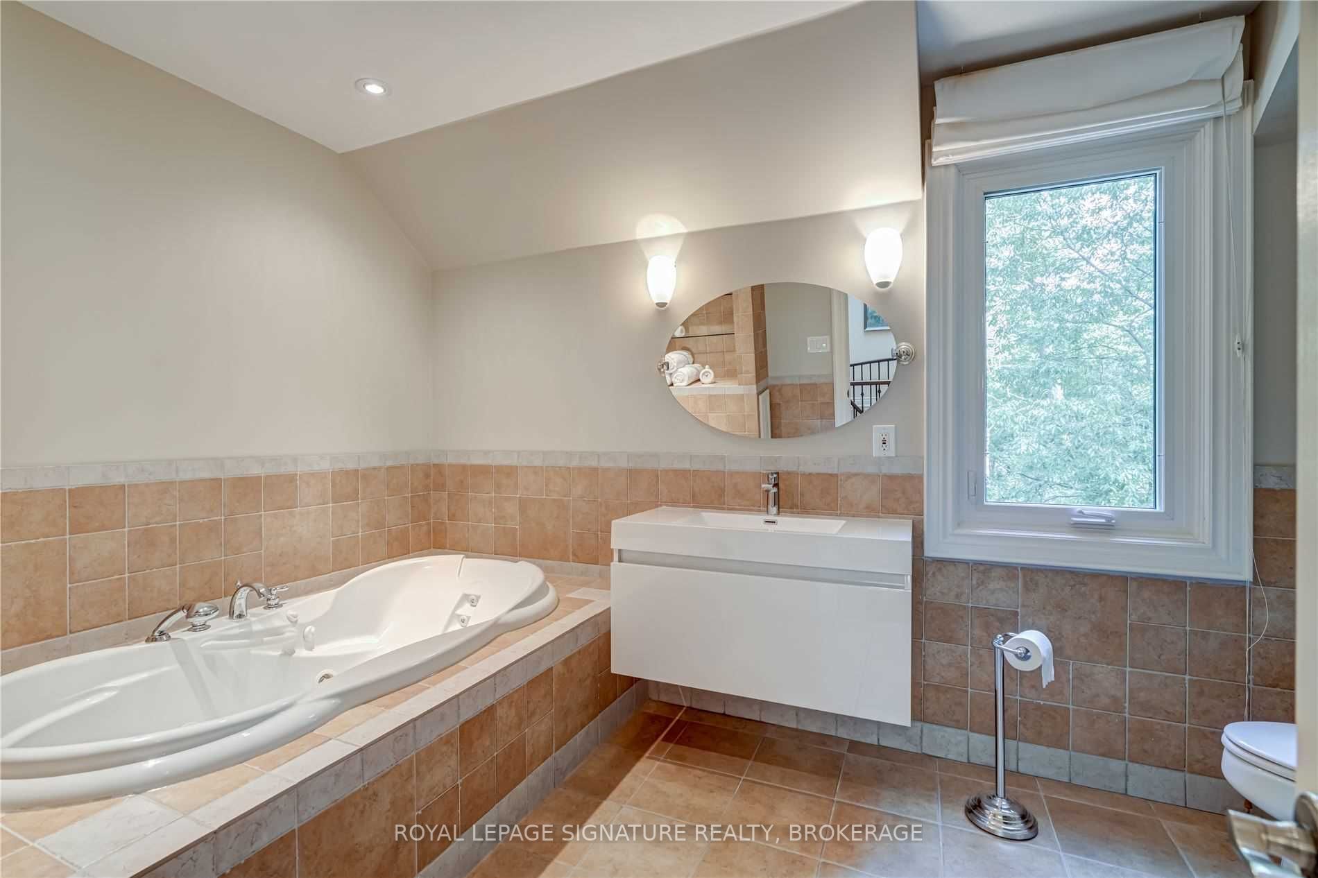 Listing W5975619 - Large Photo # 31