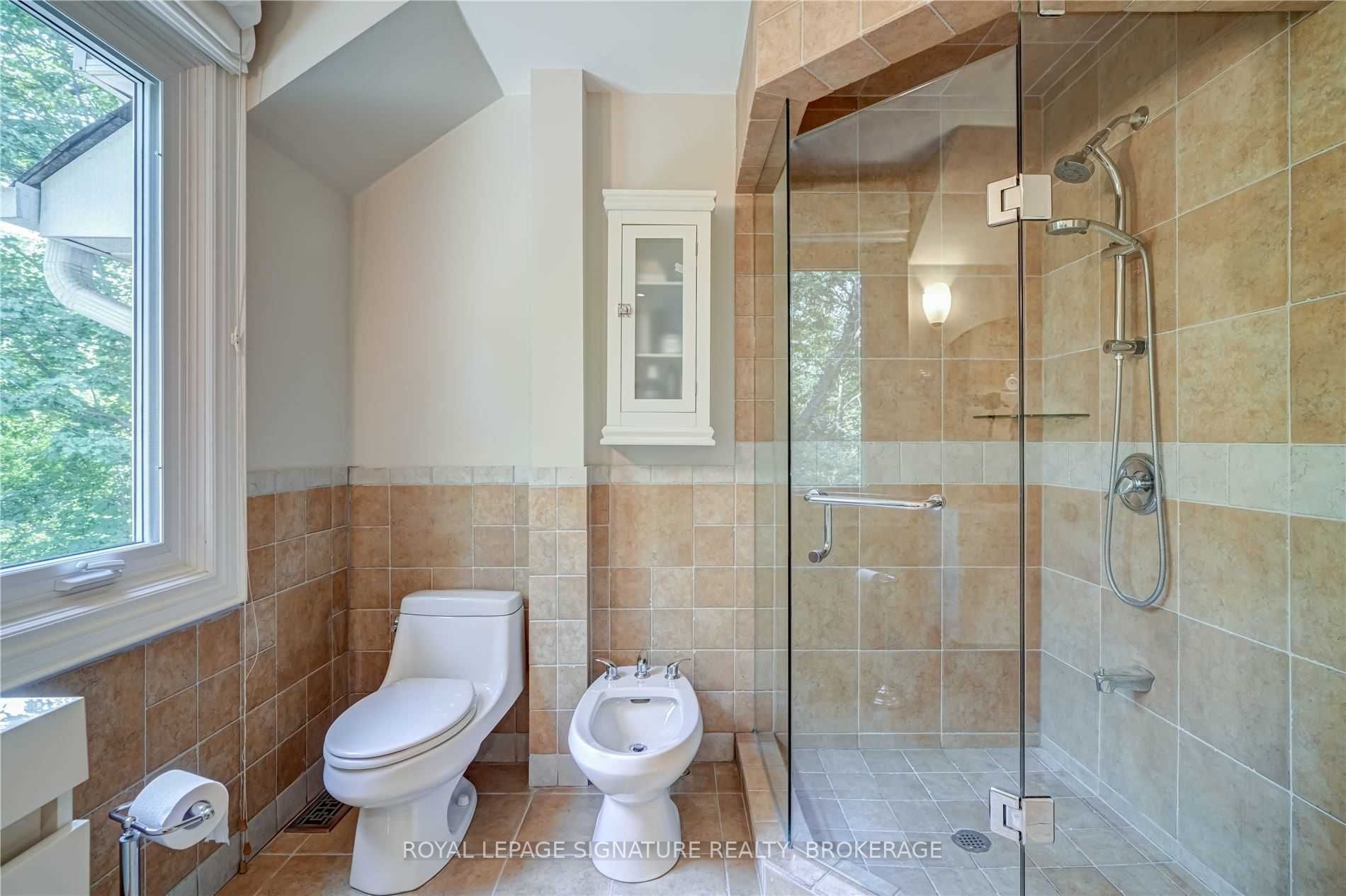 Listing W5975619 - Large Photo # 32