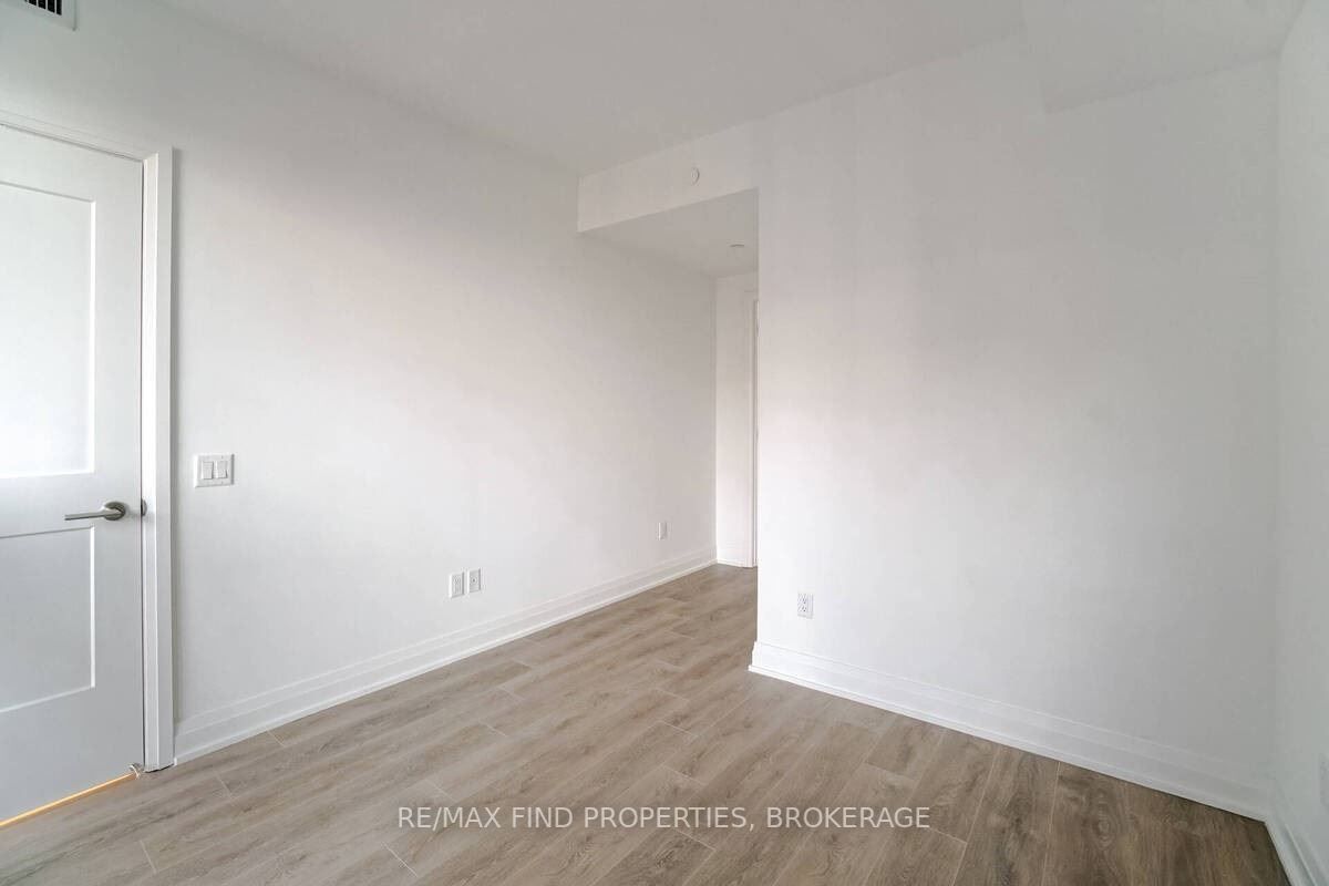 Listing W5975631 - Large Photo # 19