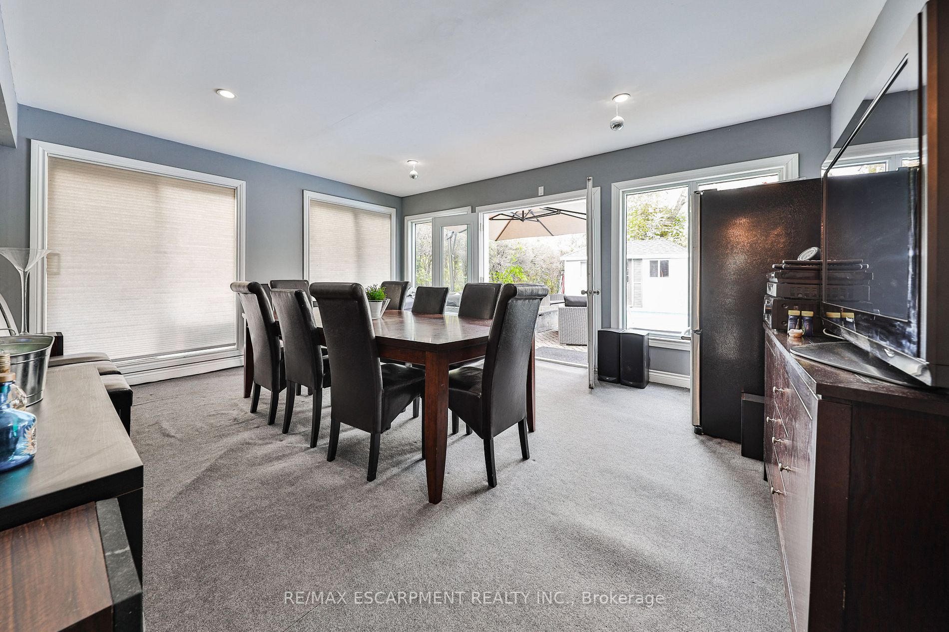 329 Erindale Dr