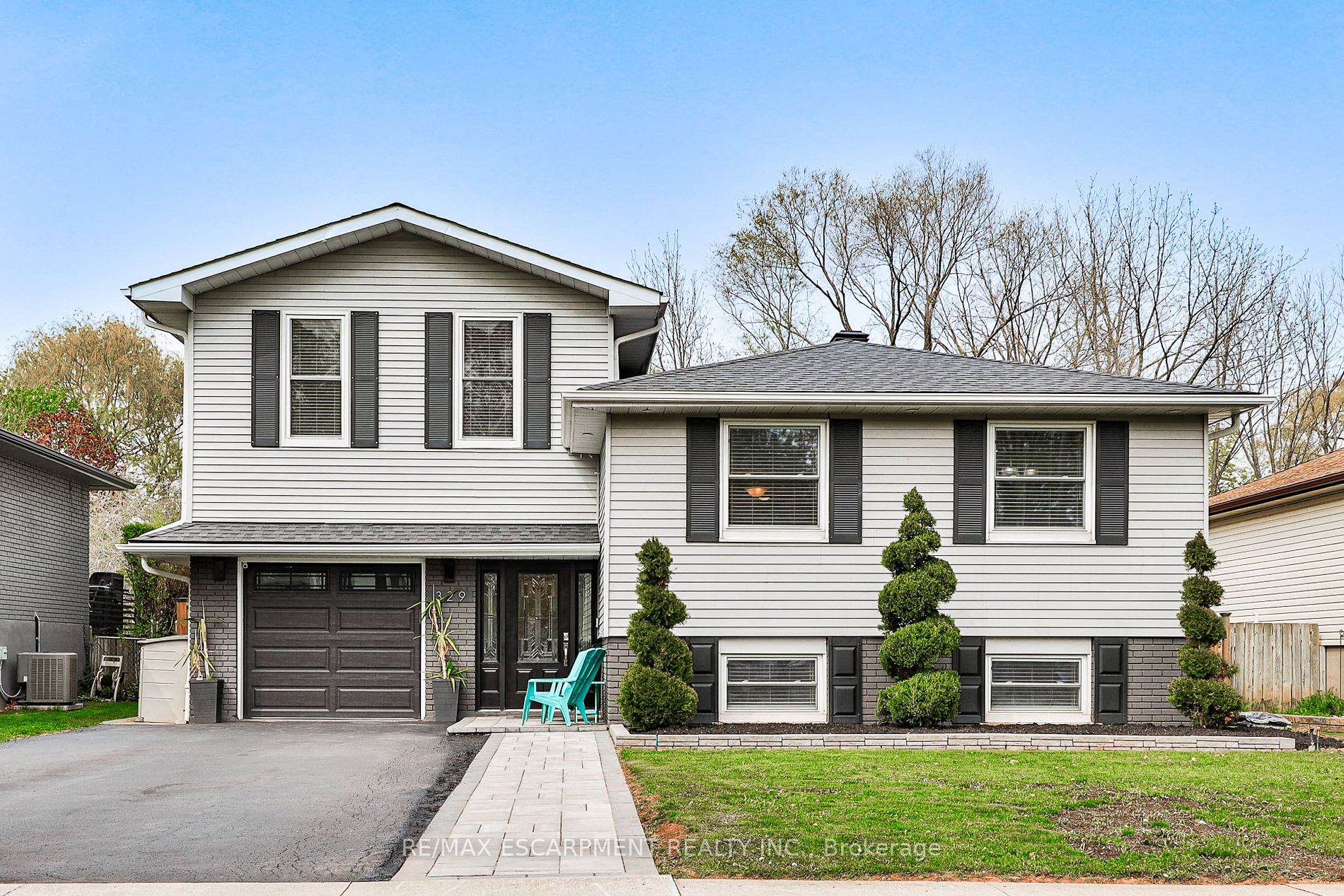 329 Erindale Dr