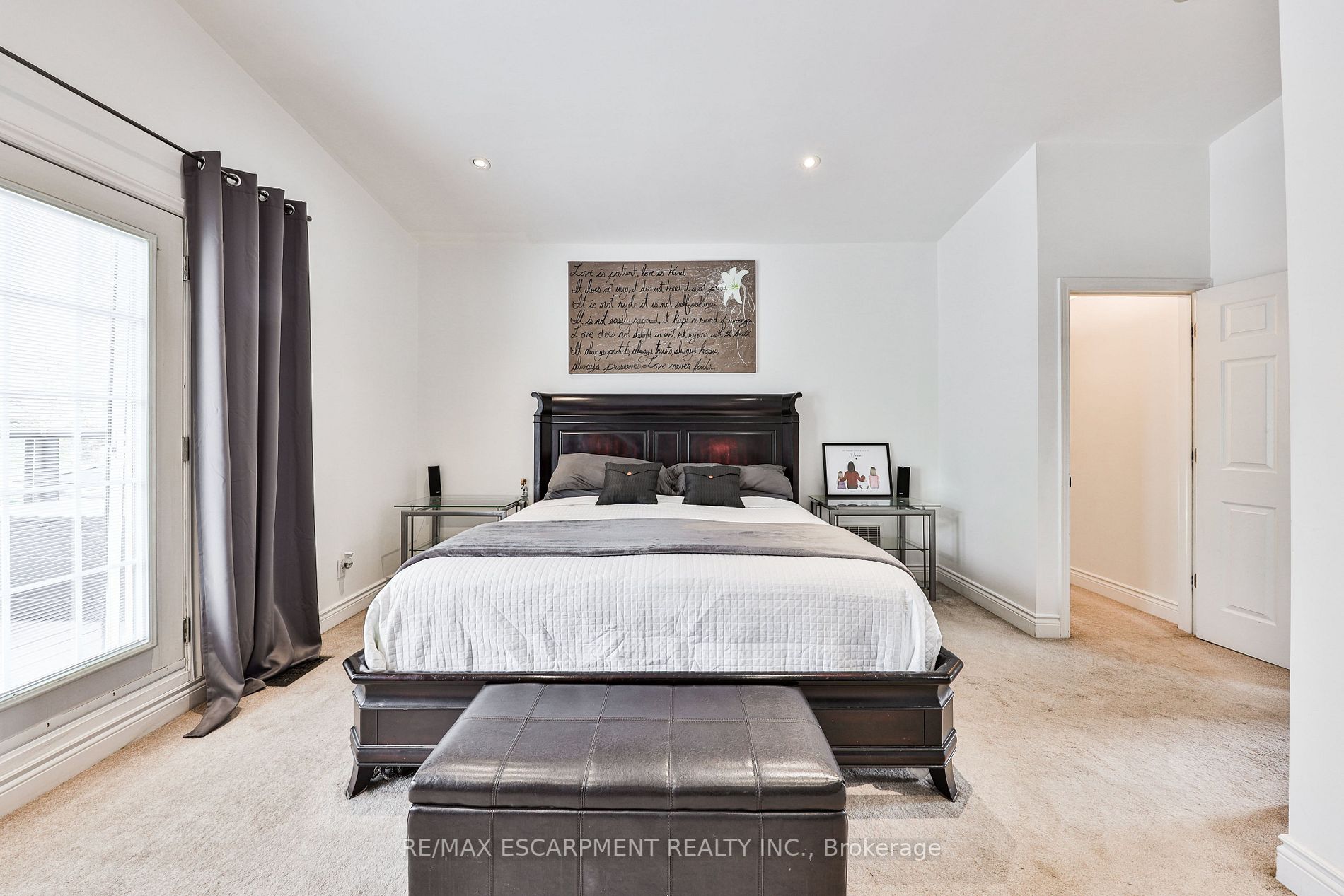 329 Erindale Dr
