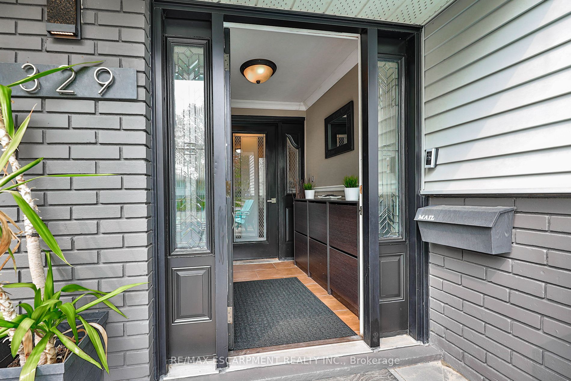 329 Erindale Dr
