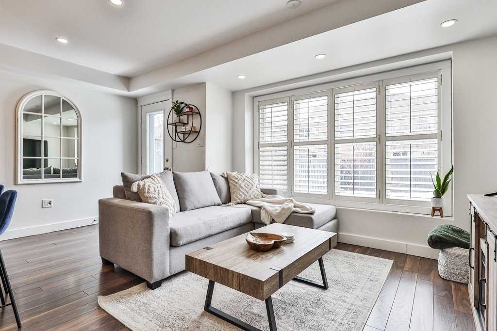 Listing W5976331 - Large Photo # 13