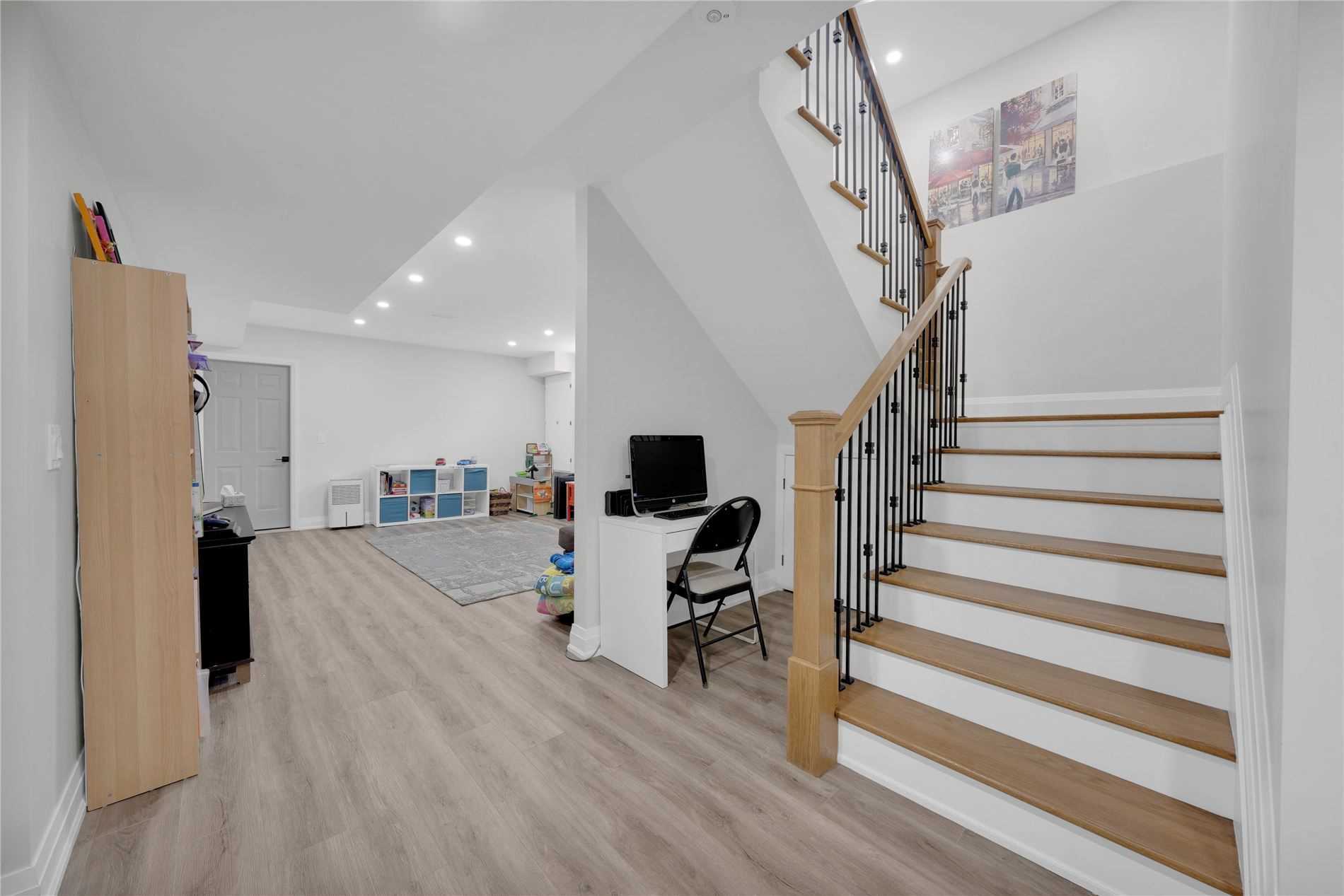 31 Chappel Hill Rd