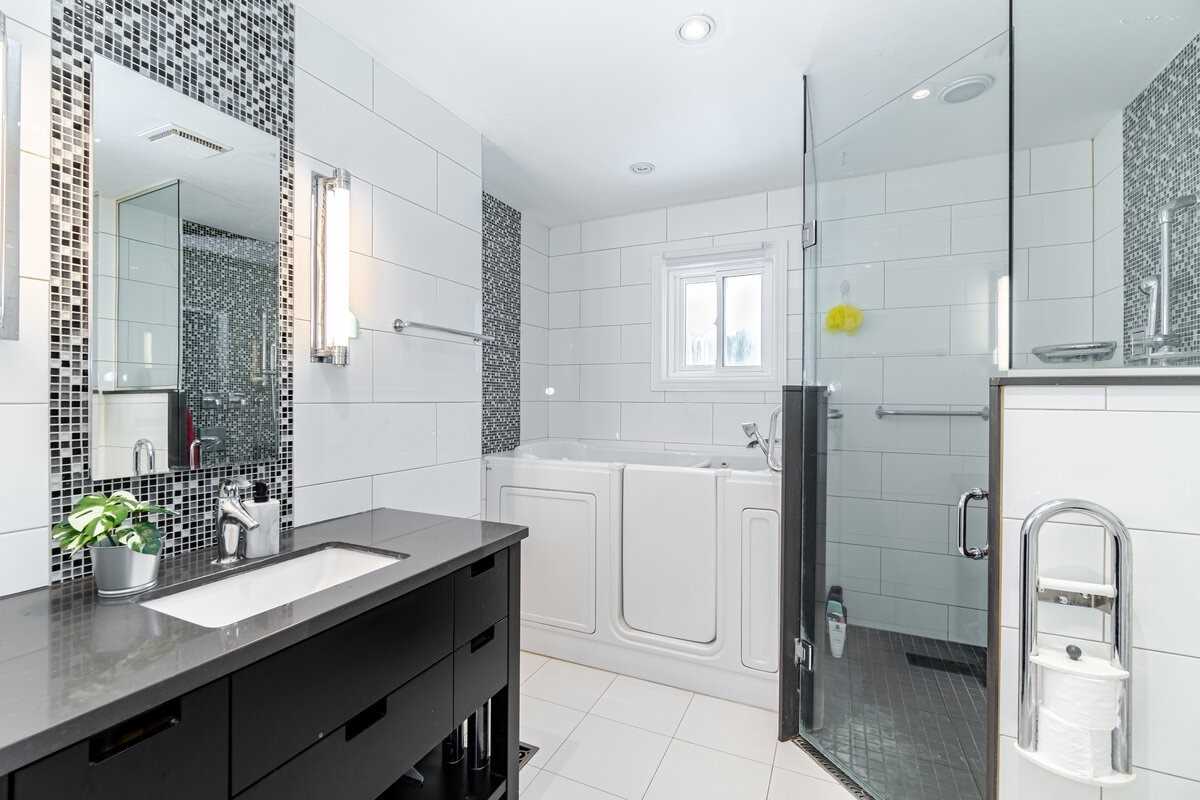 7 Keily Cres