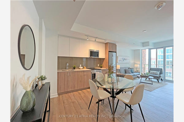 1787 St Clair Ave W