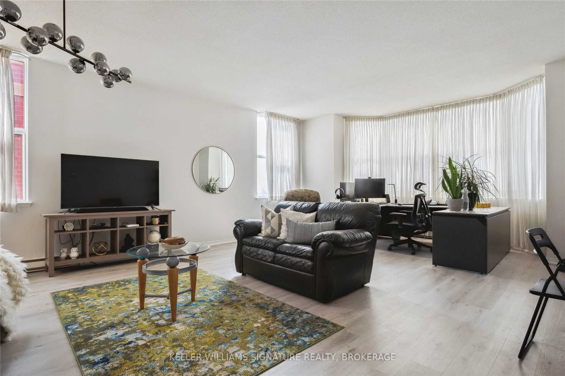 Listing W5977273 - Large Photo # 11