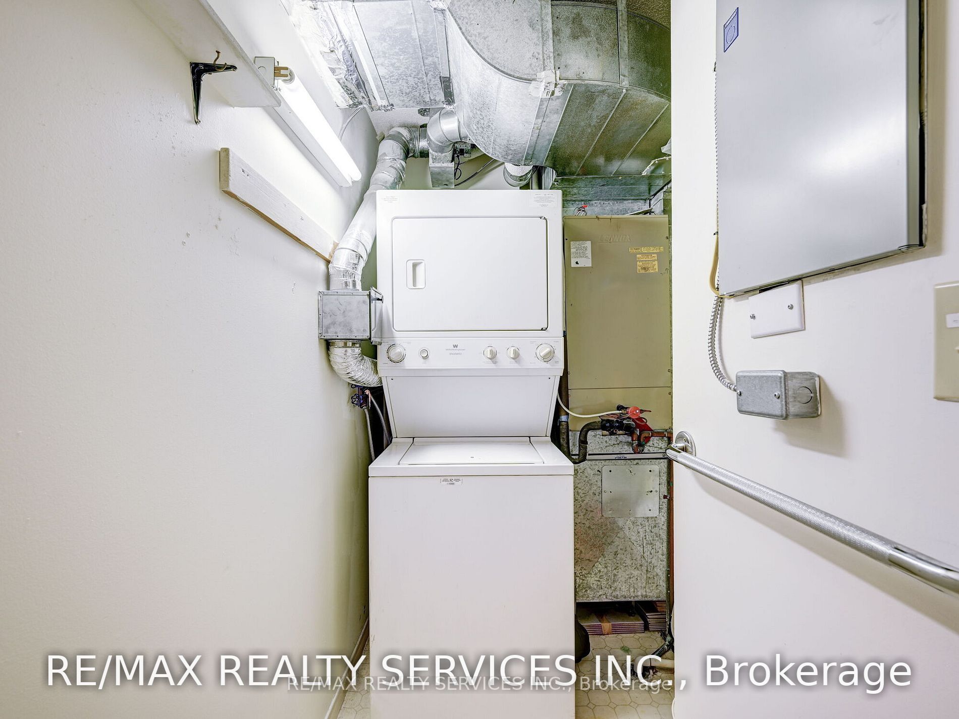 Listing W5977564 - Large Photo # 32