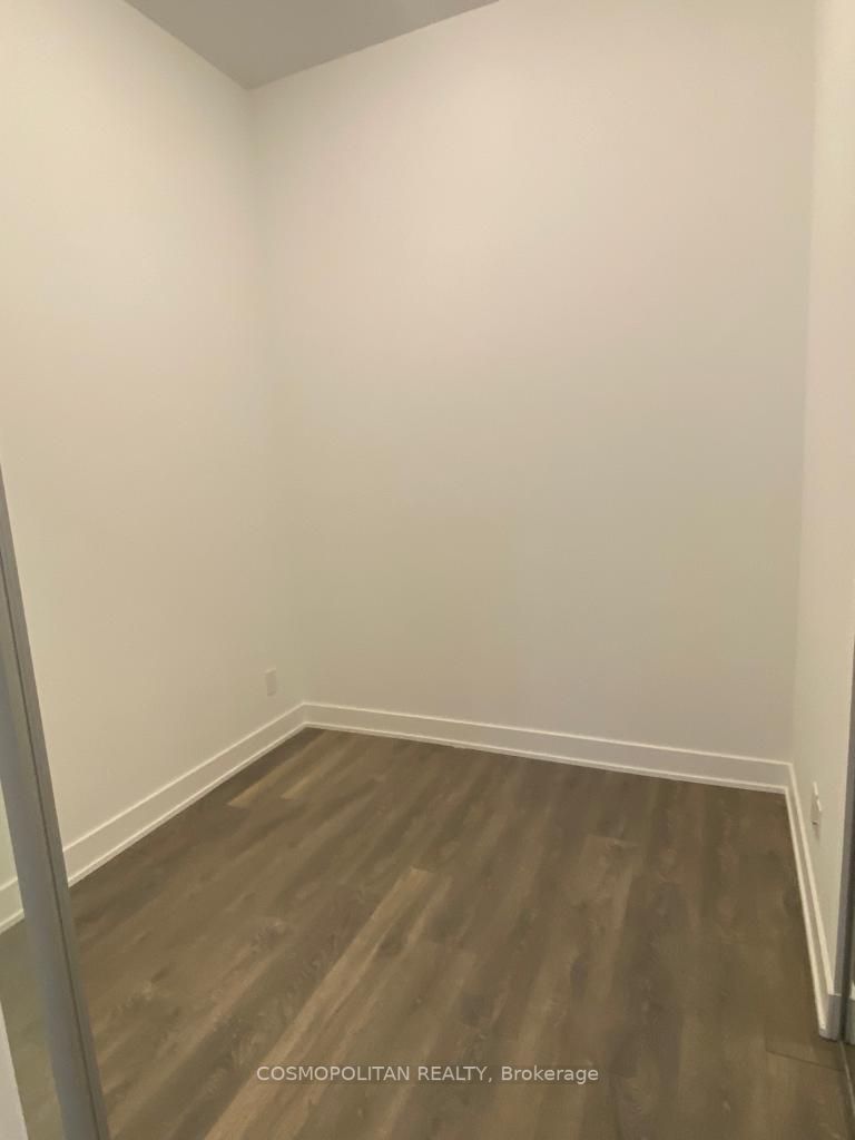 Listing W5977872 - Large Photo # 6
