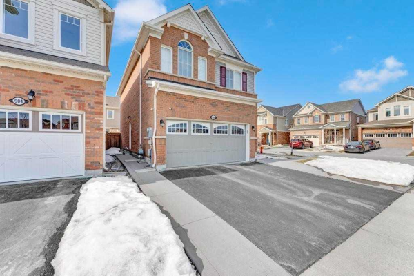 900 Paupst Pl, Milton