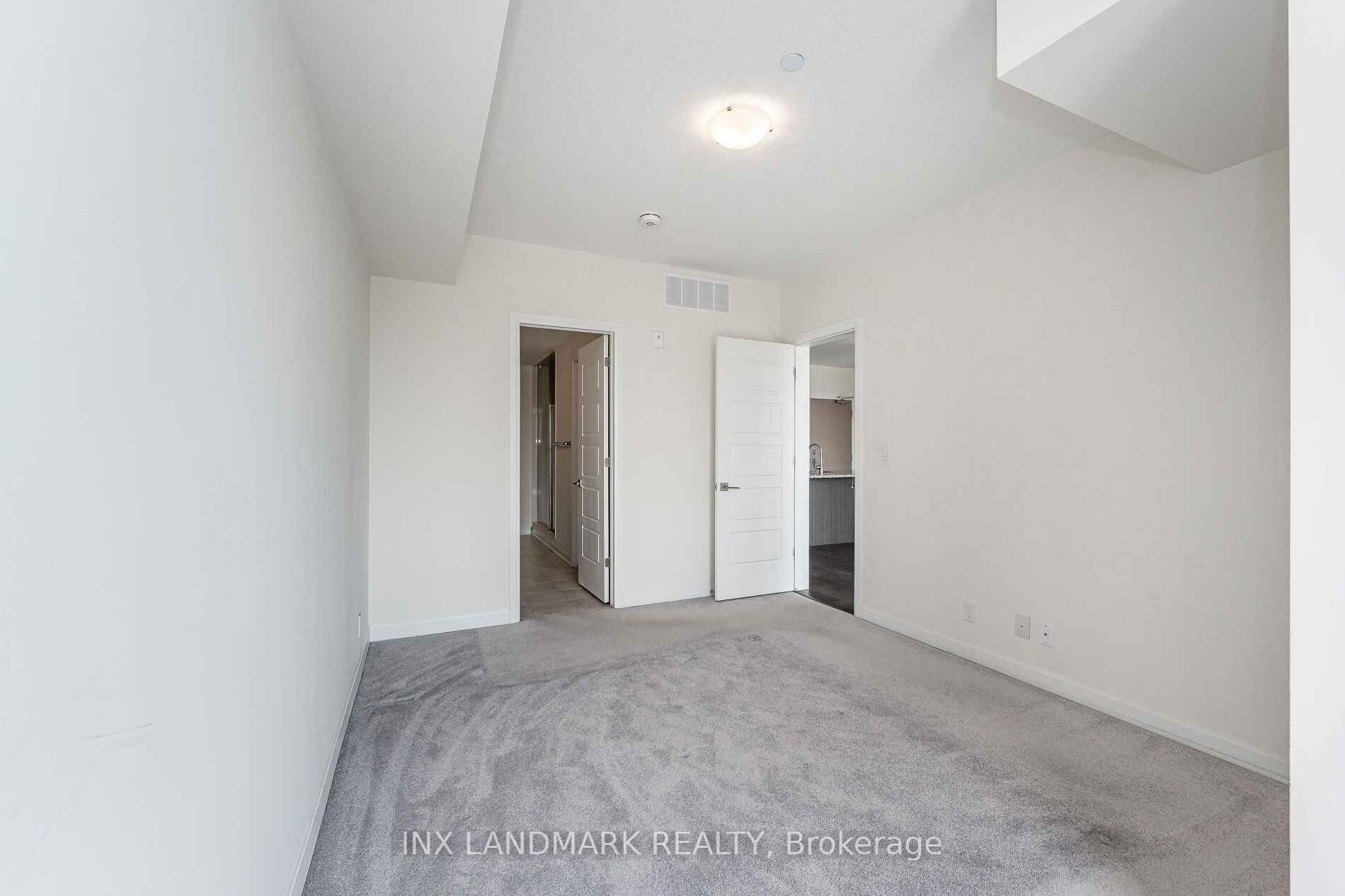 3028 Creekshore Common N, #108