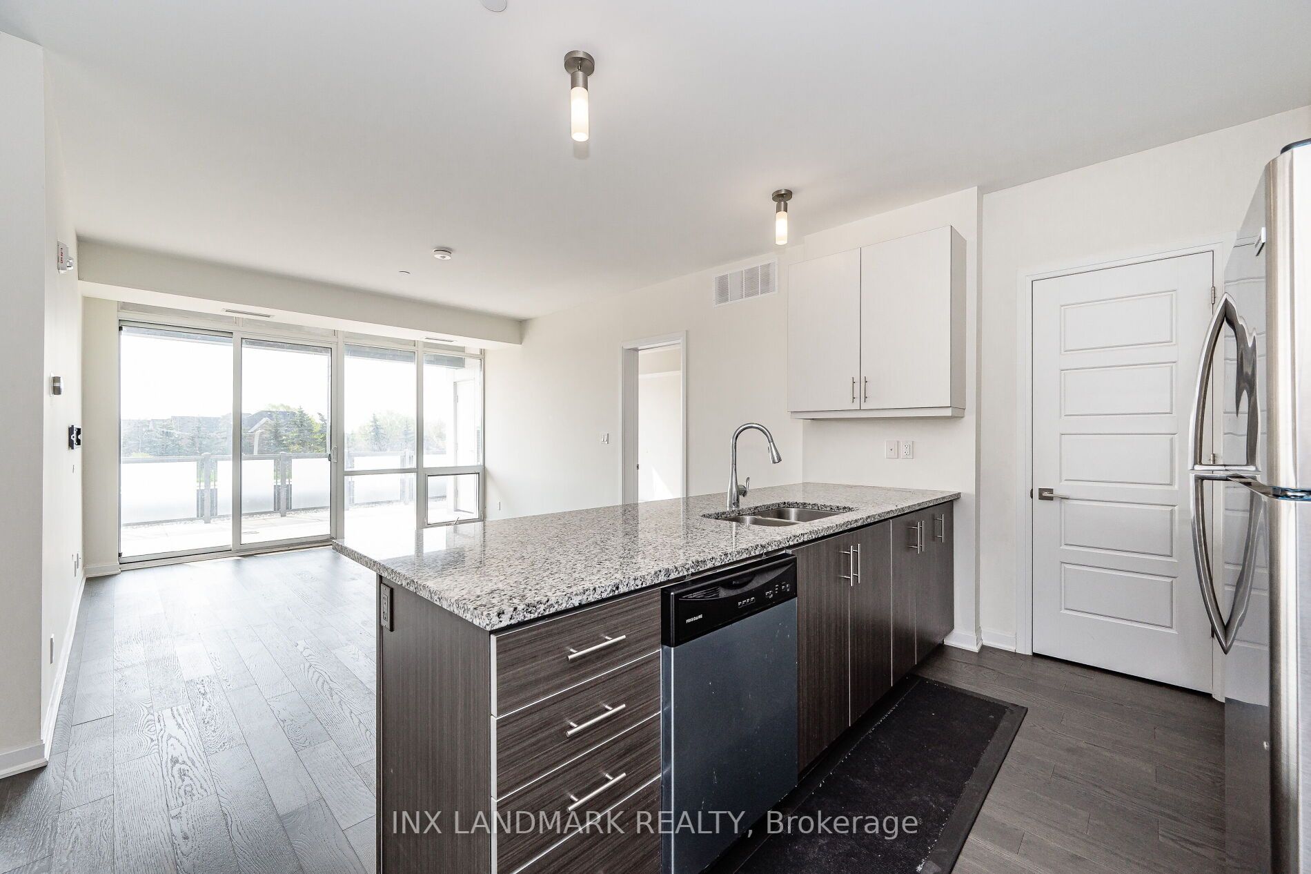 3028 Creekshore Common N, #108