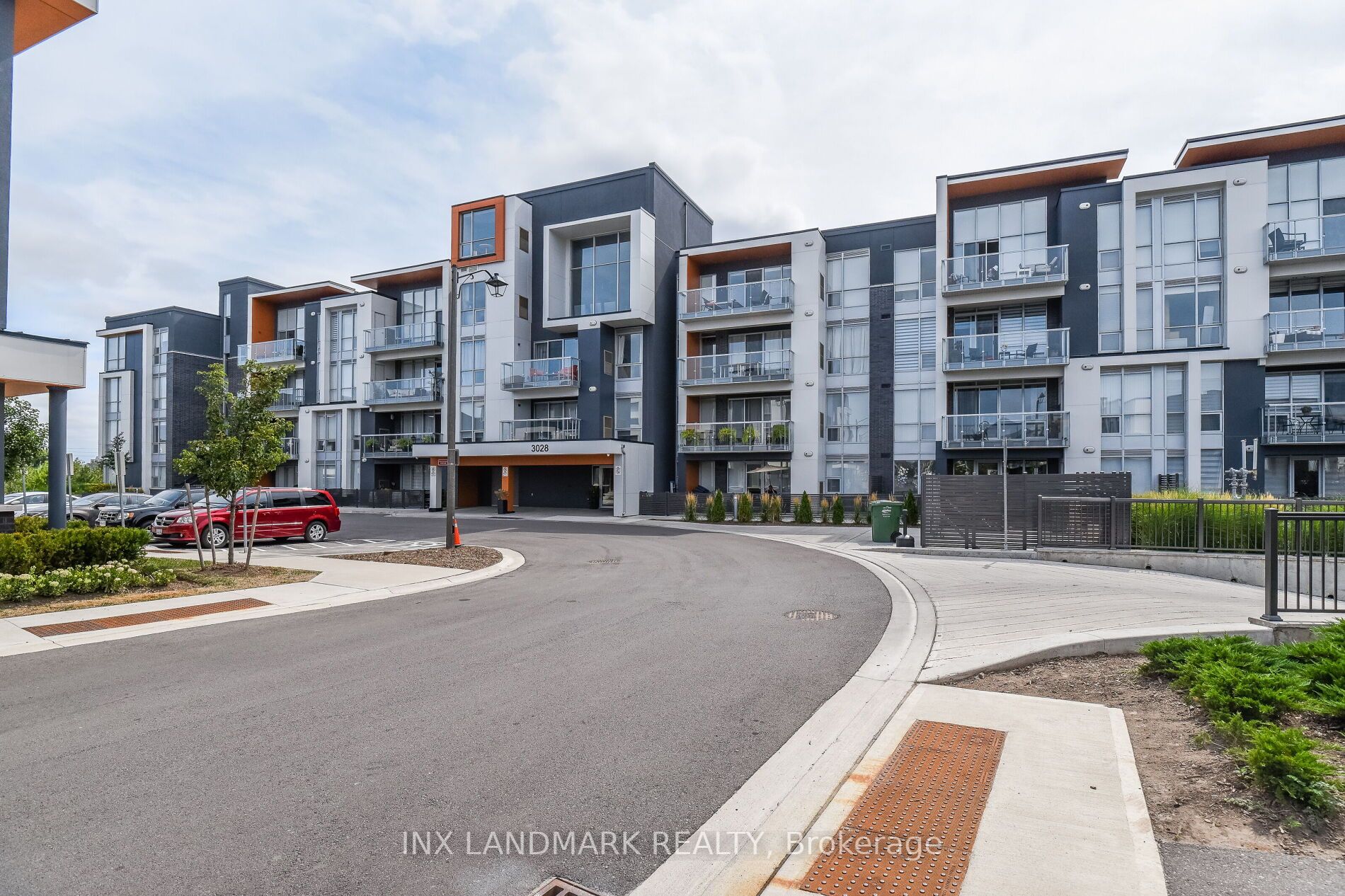3028 Creekshore Common N, #108