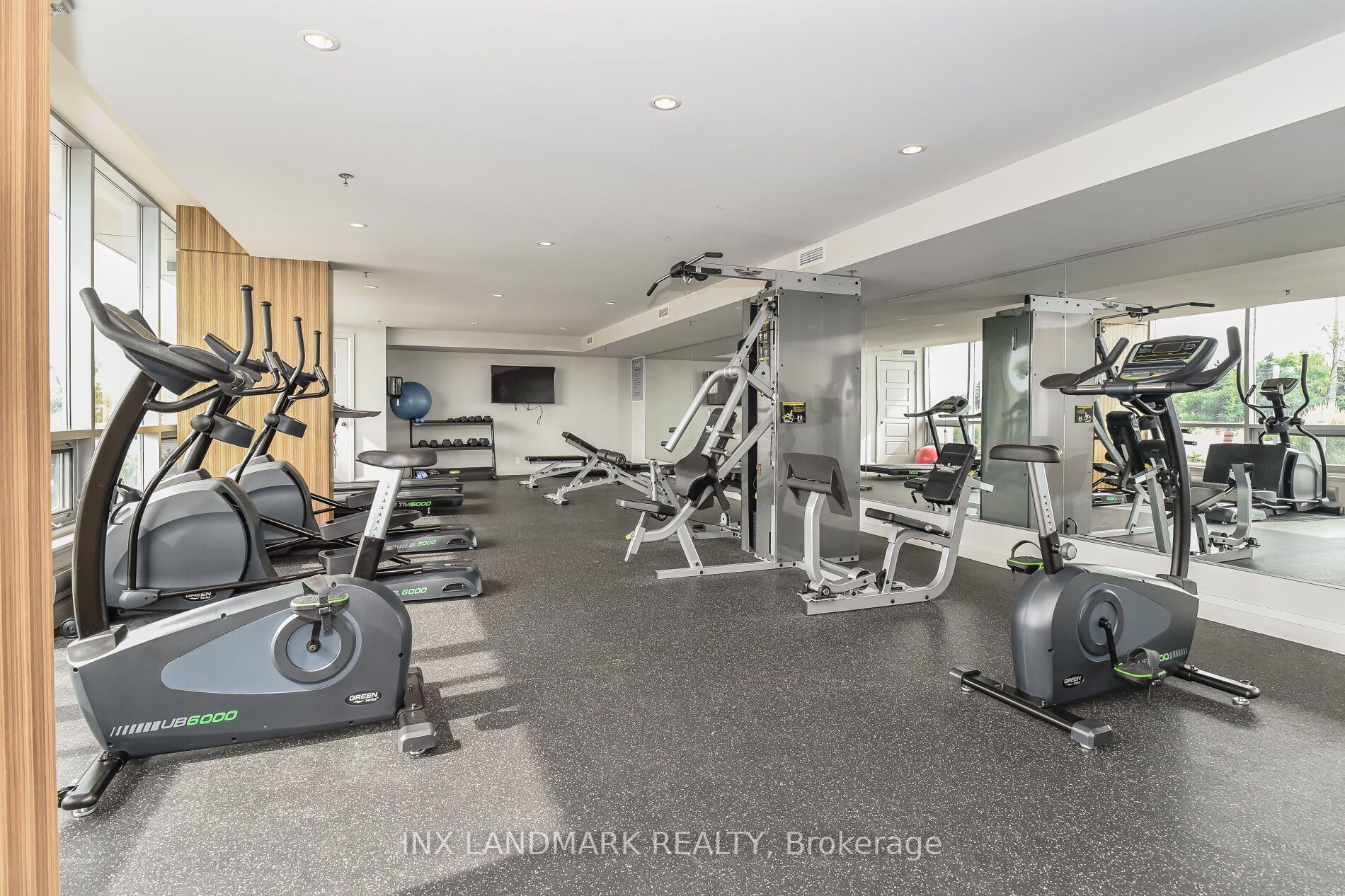 3028 Creekshore Common N, #108