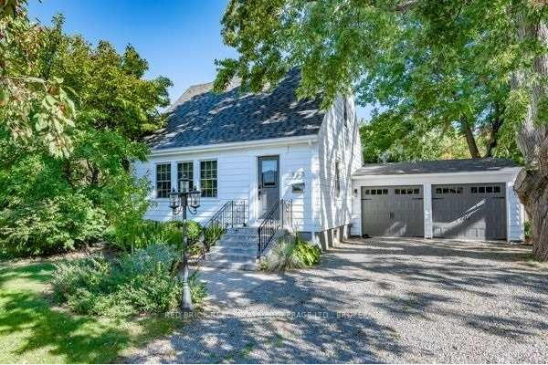 963 Orpha St, Burlington
