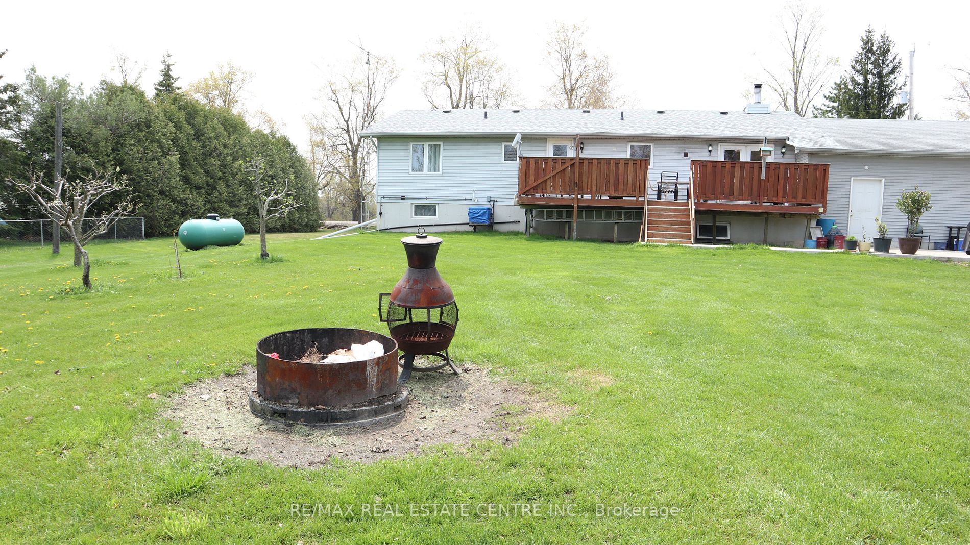 18627 Mississauga Rd
