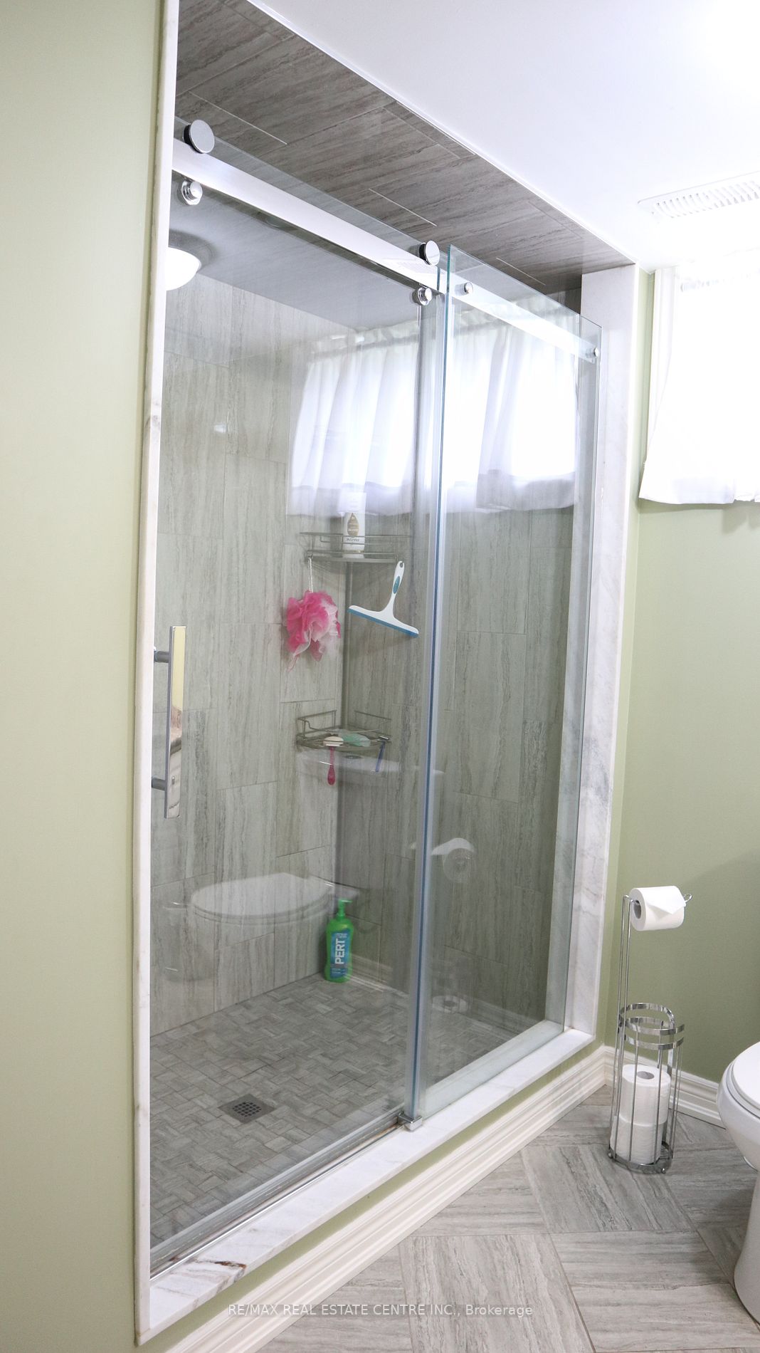 18627 Mississauga Rd