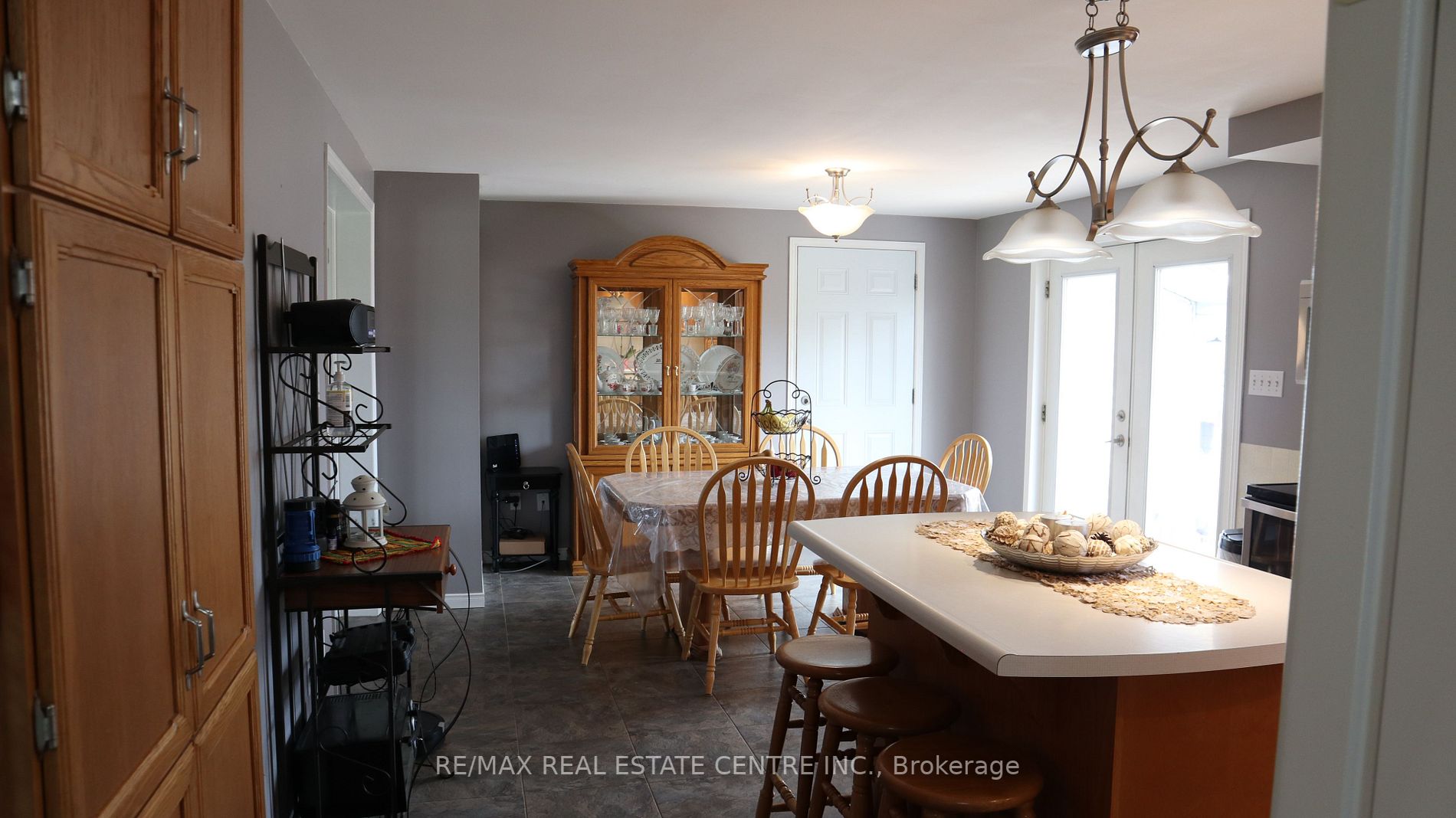 18627 Mississauga Rd
