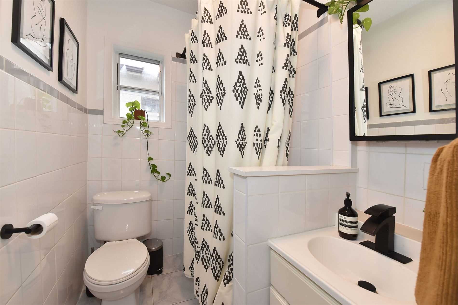 Listing W5978257 - Large Photo # 23