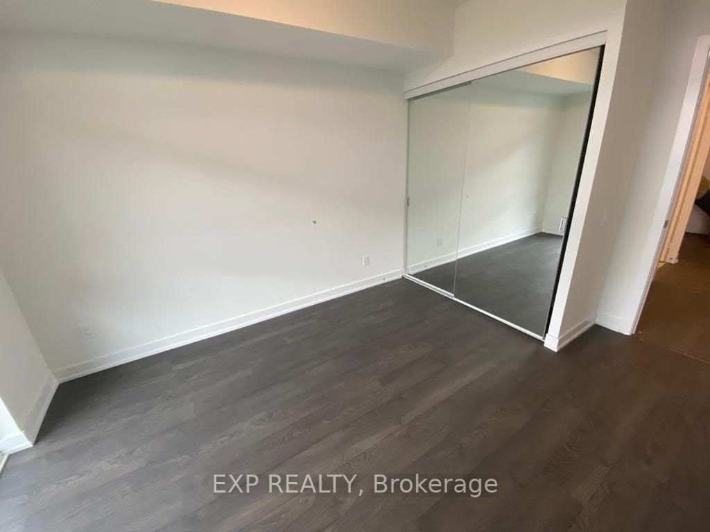 251 Manitoba Street #706