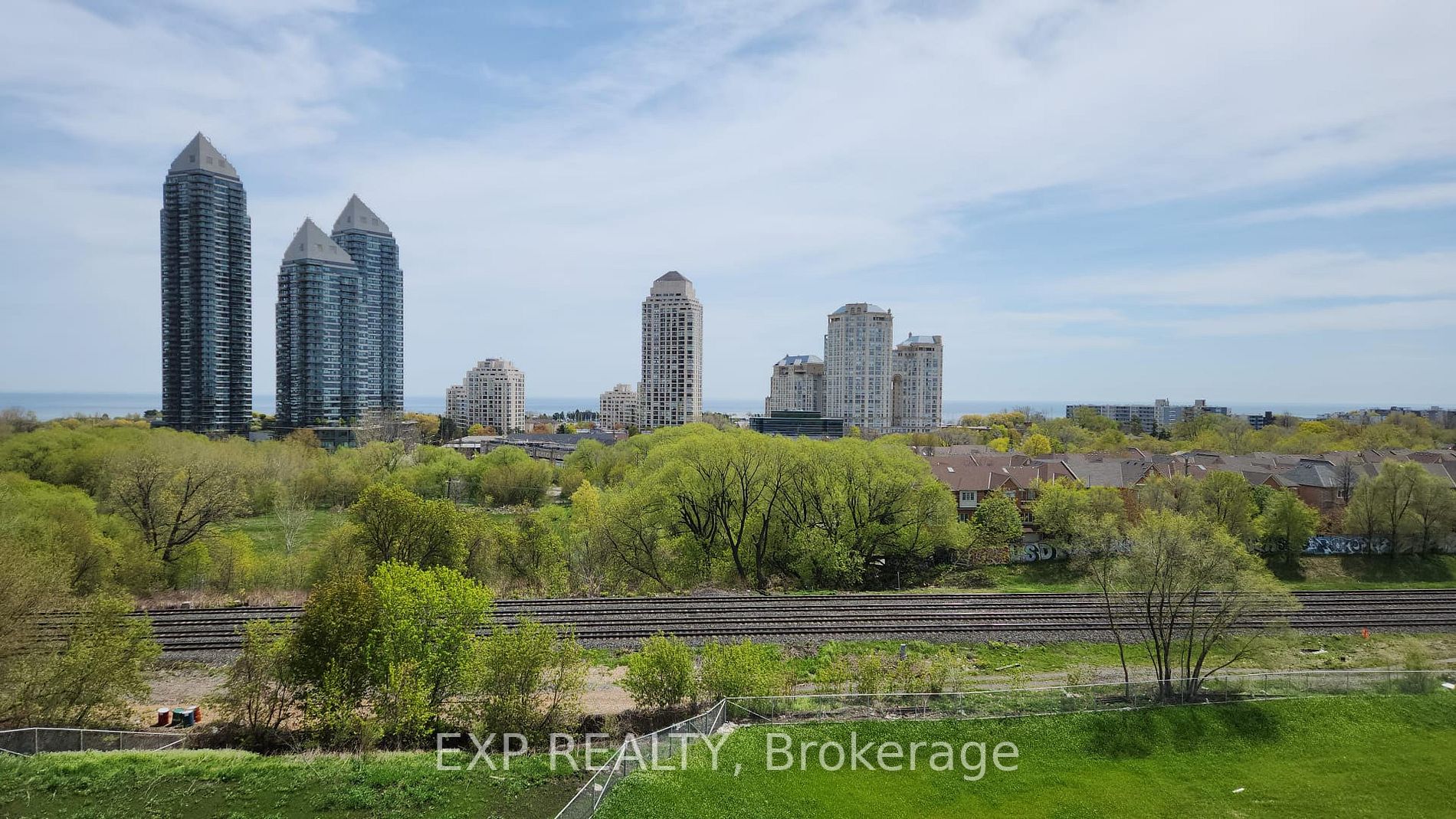 251 Manitoba Street #706