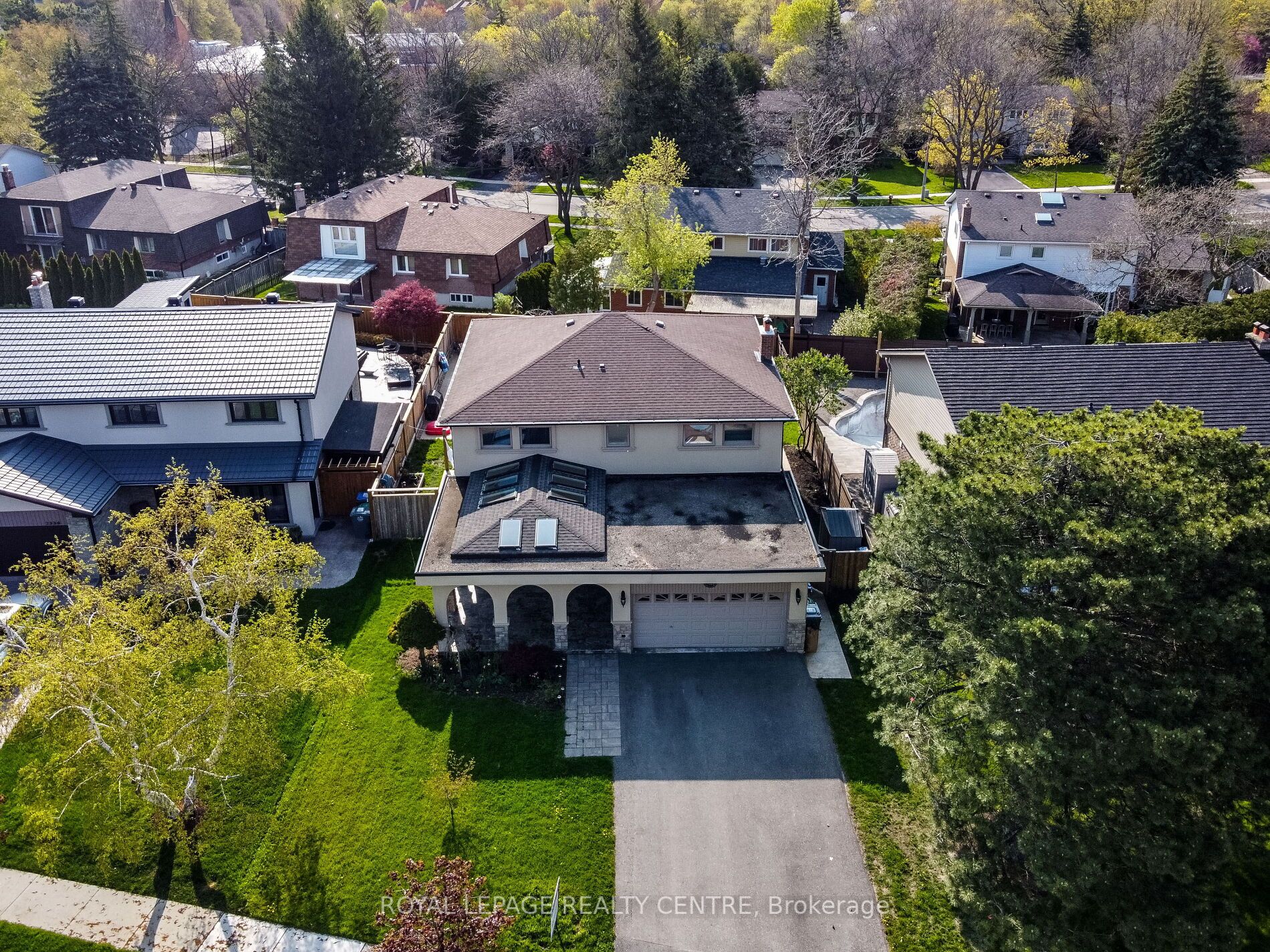 2344 Kenbarb Rd